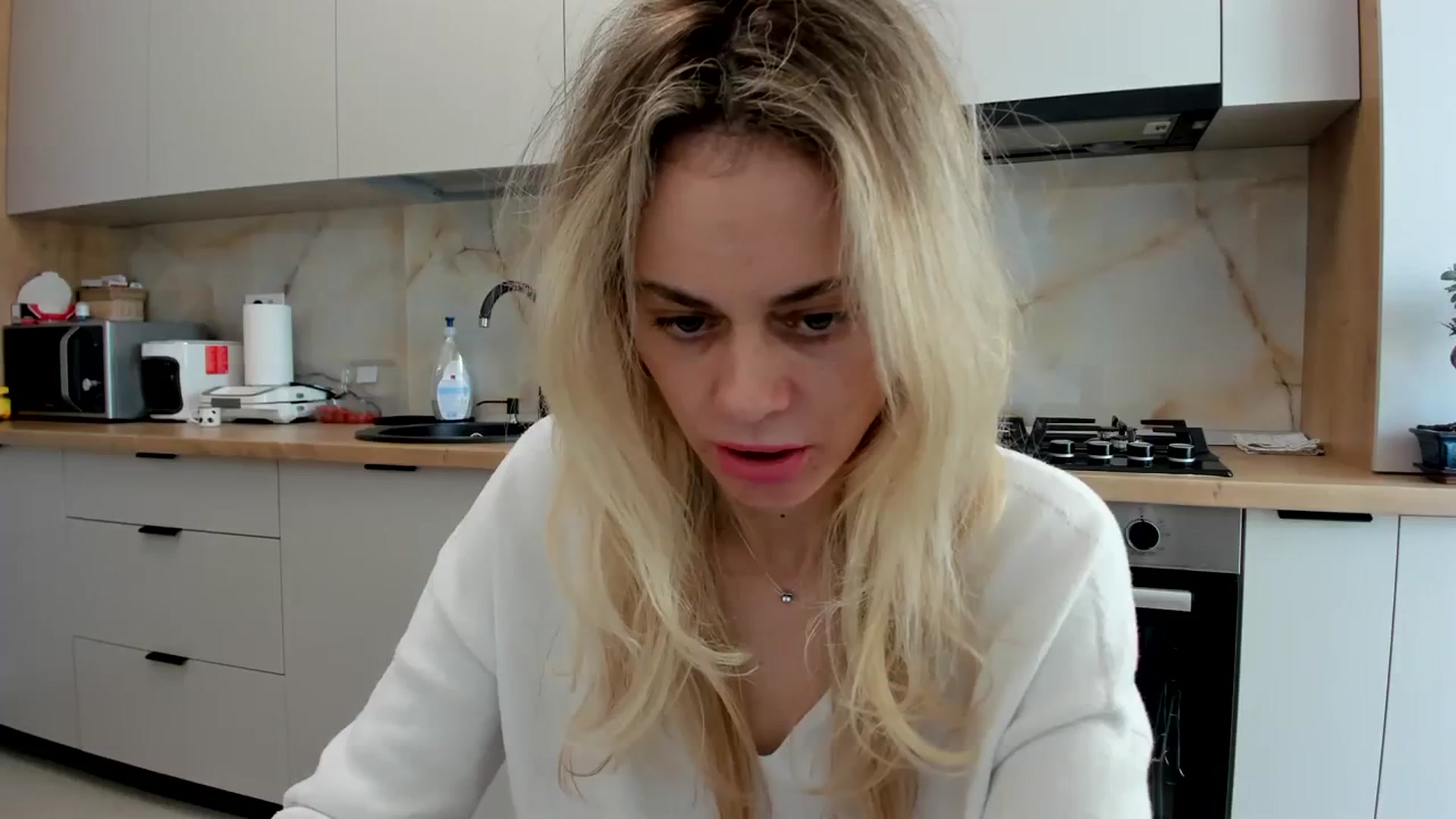 Gallery image thumbnail from DebbyPaige's myfreecams stream on, 04/05/2024, 11:58 image 7 of 20