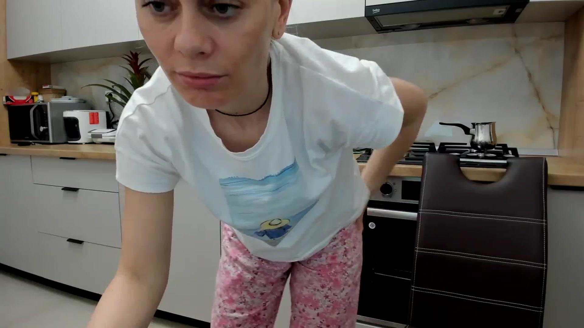 Gallery image thumbnail from DebbyPaige's myfreecams stream on, 04/07/2024, 18:45 image 6 of 20