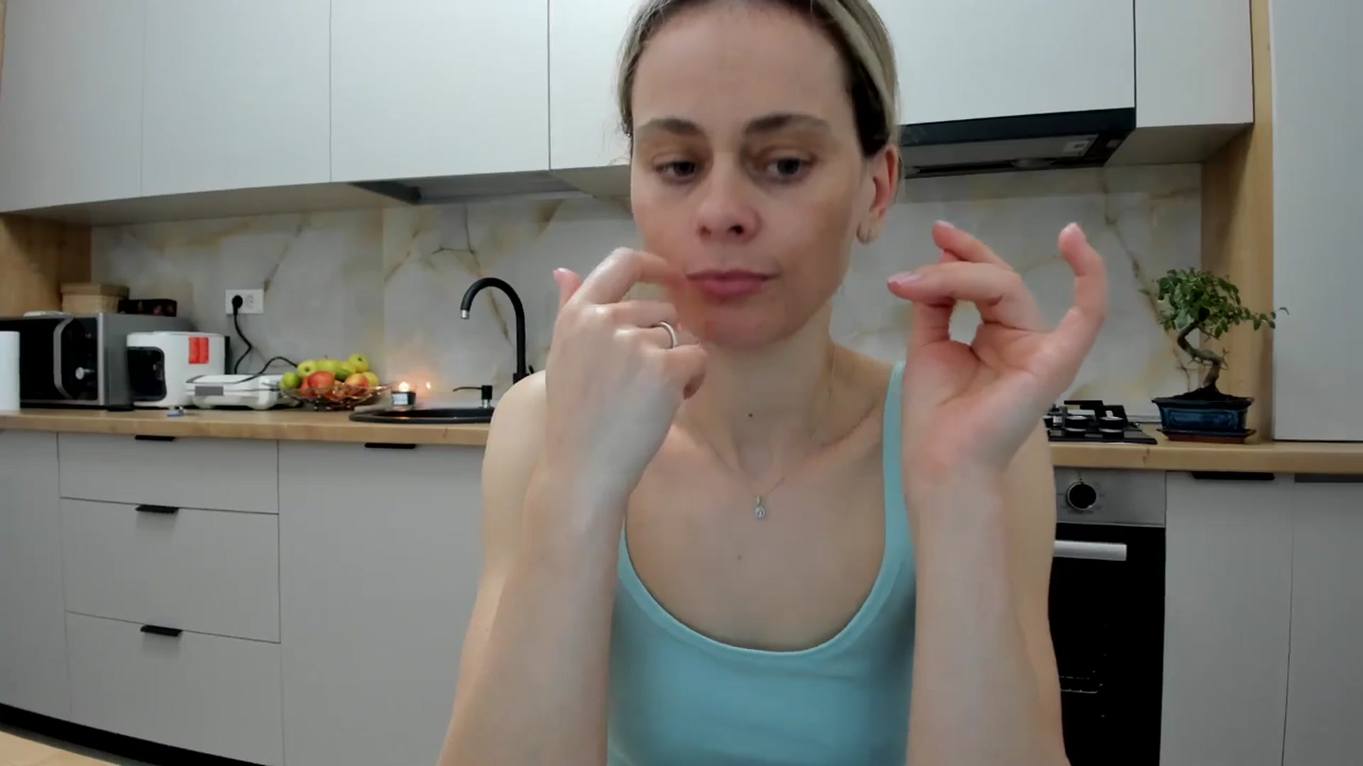 Gallery image thumbnail from DebbyPaige's myfreecams stream on, 04/20/2024, 19:03 image 6 of 20