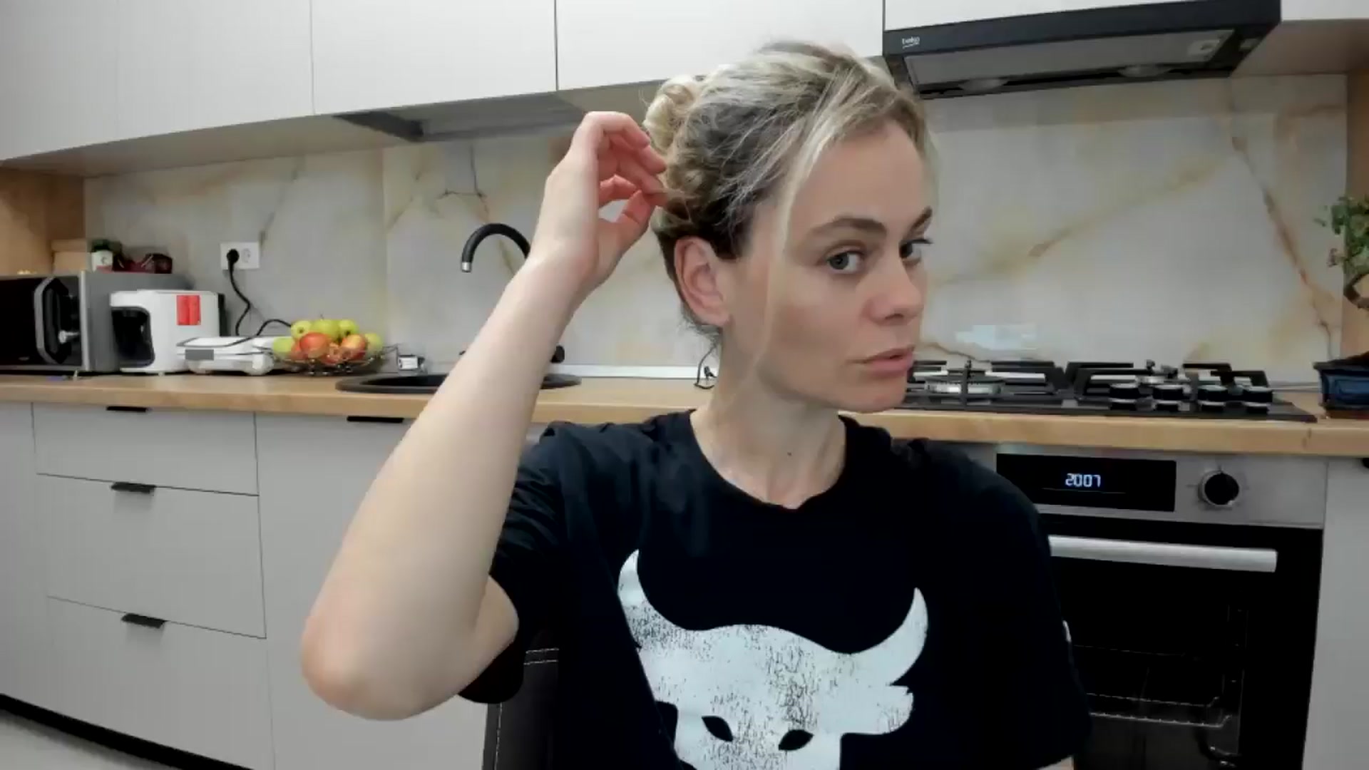 Gallery image thumbnail from DebbyPaige's myfreecams stream on, 04/21/2024, 17:15 image 6 of 20