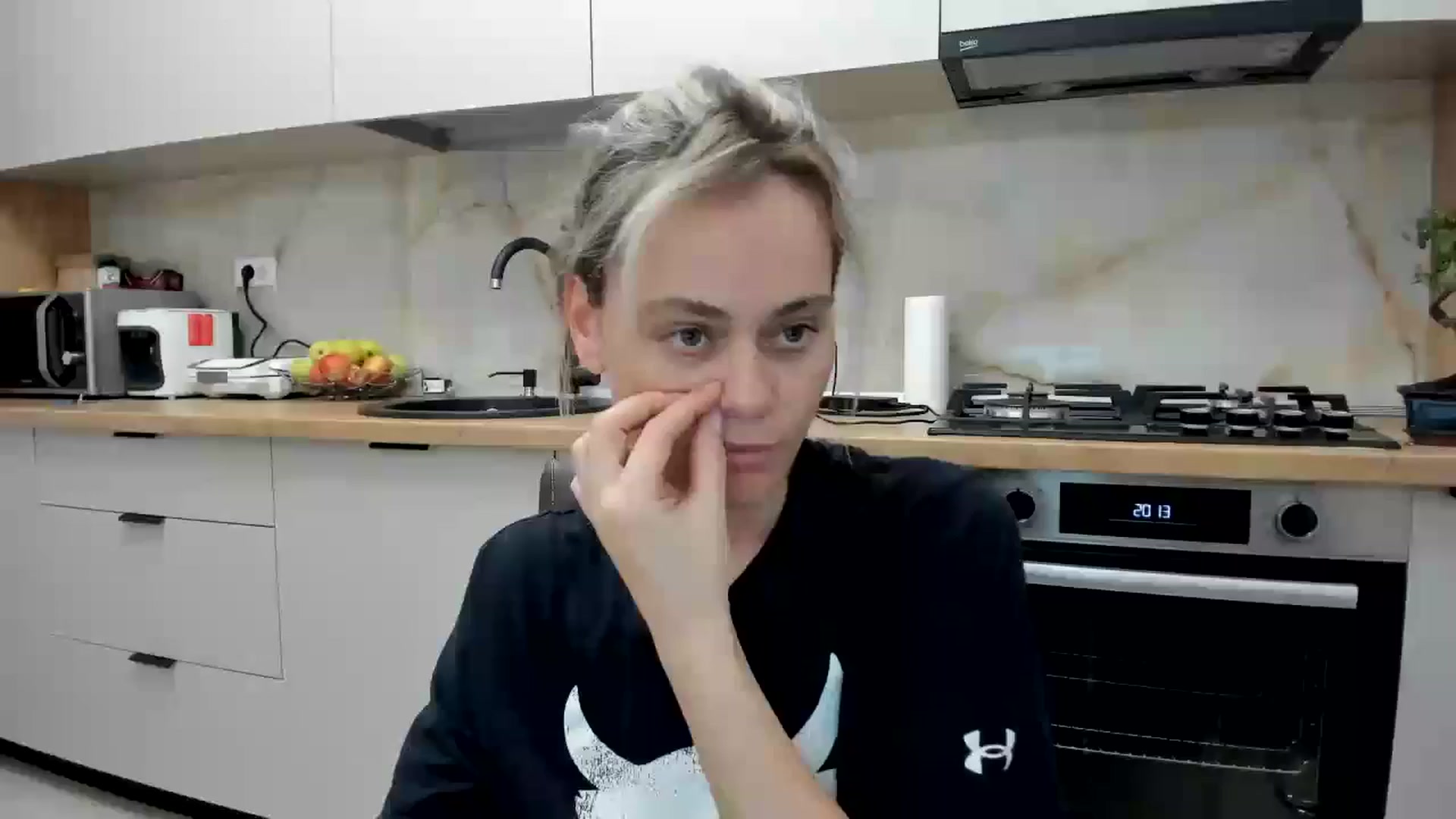 Gallery image thumbnail from DebbyPaige's myfreecams stream on, 04/21/2024, 17:15 image 11 of 20