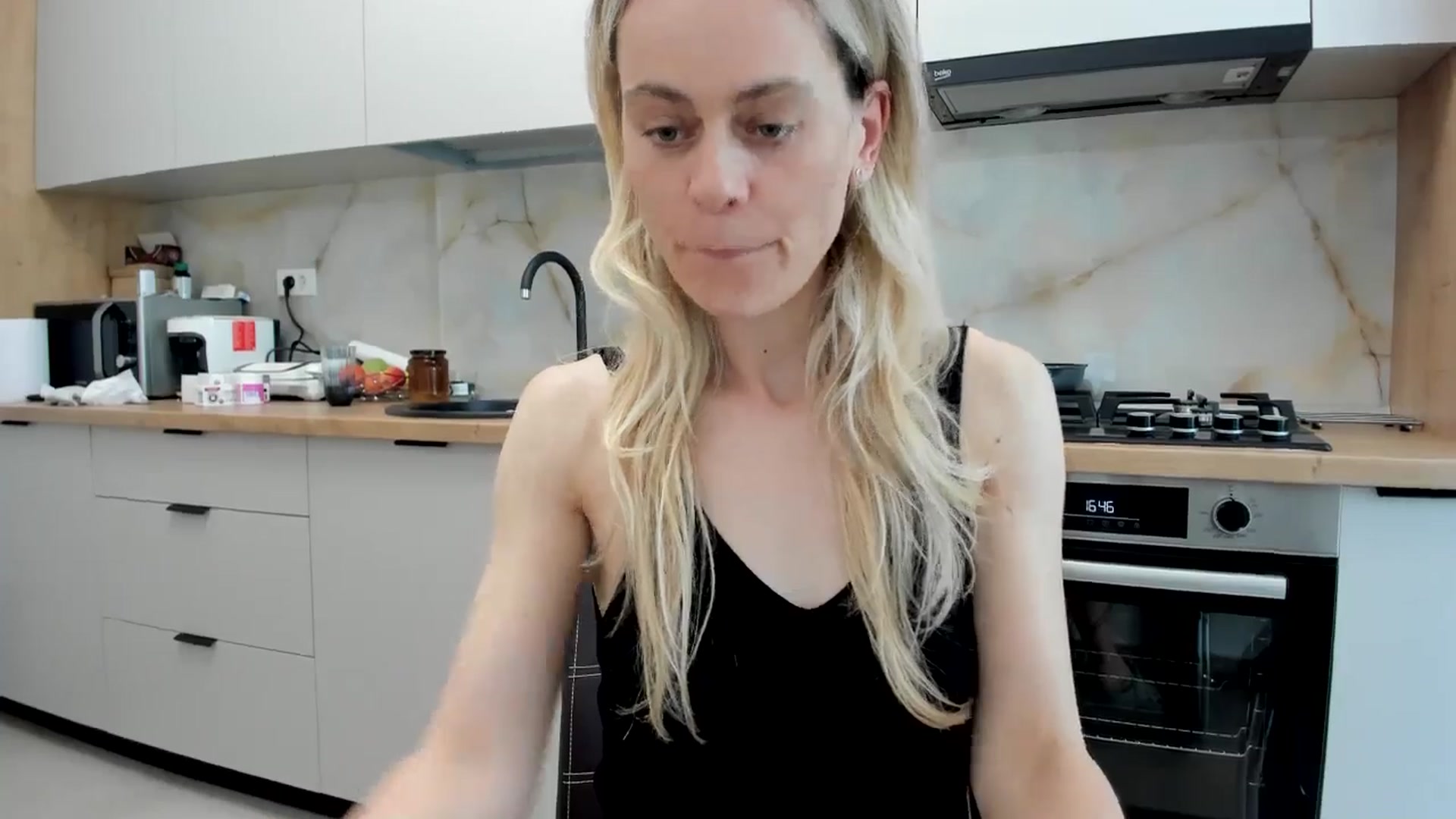 Gallery image thumbnail from DebbyPaige's myfreecams stream on, 04/24/2024, 14:11 image 19 of 20