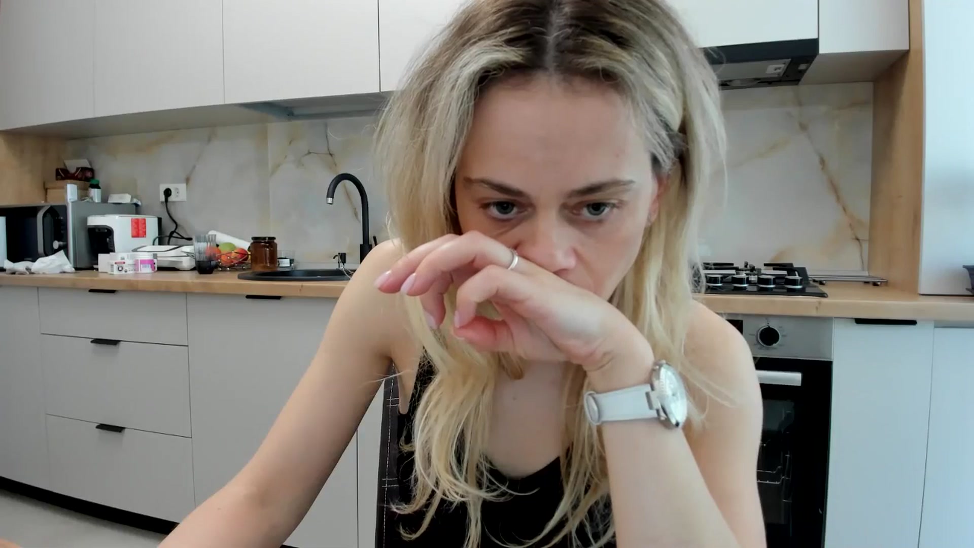 Gallery image thumbnail from DebbyPaige's myfreecams stream on, 04/24/2024, 14:11 image 9 of 20
