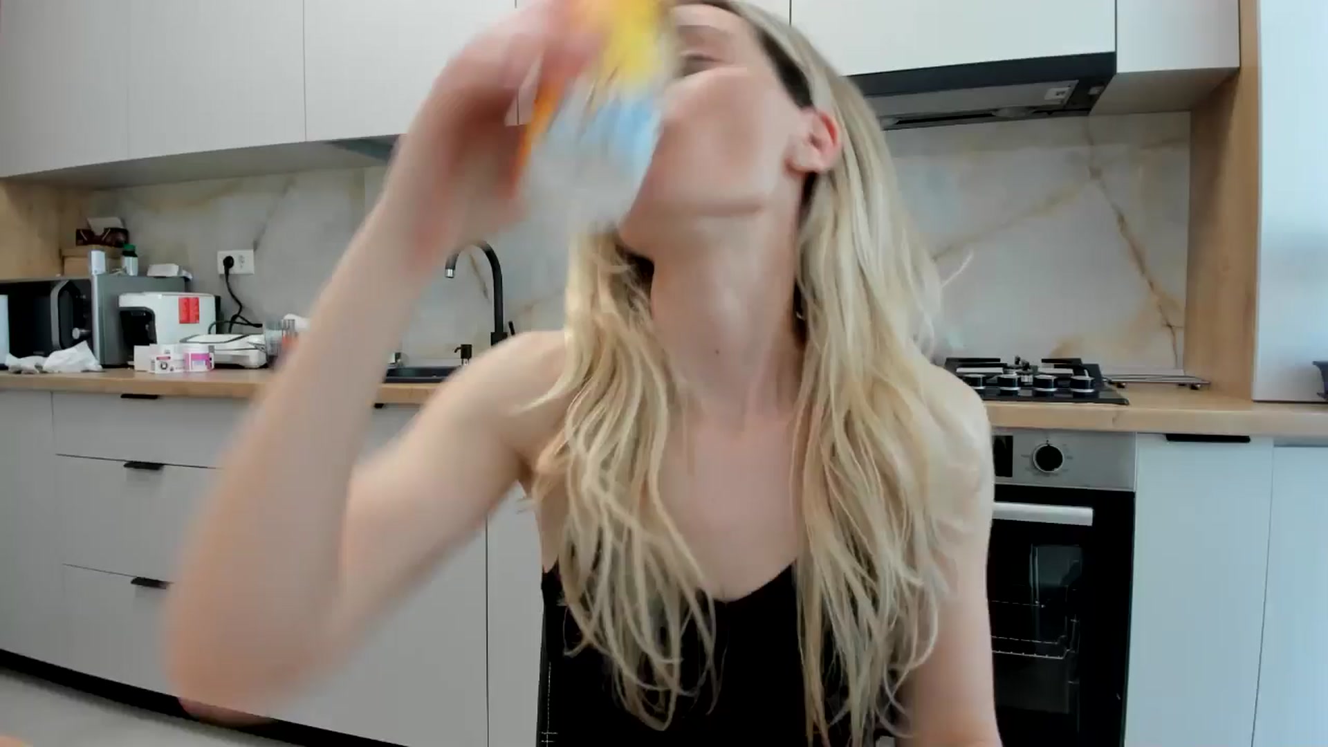 Gallery image thumbnail from DebbyPaige's myfreecams stream on, 04/24/2024, 14:11 image 16 of 20
