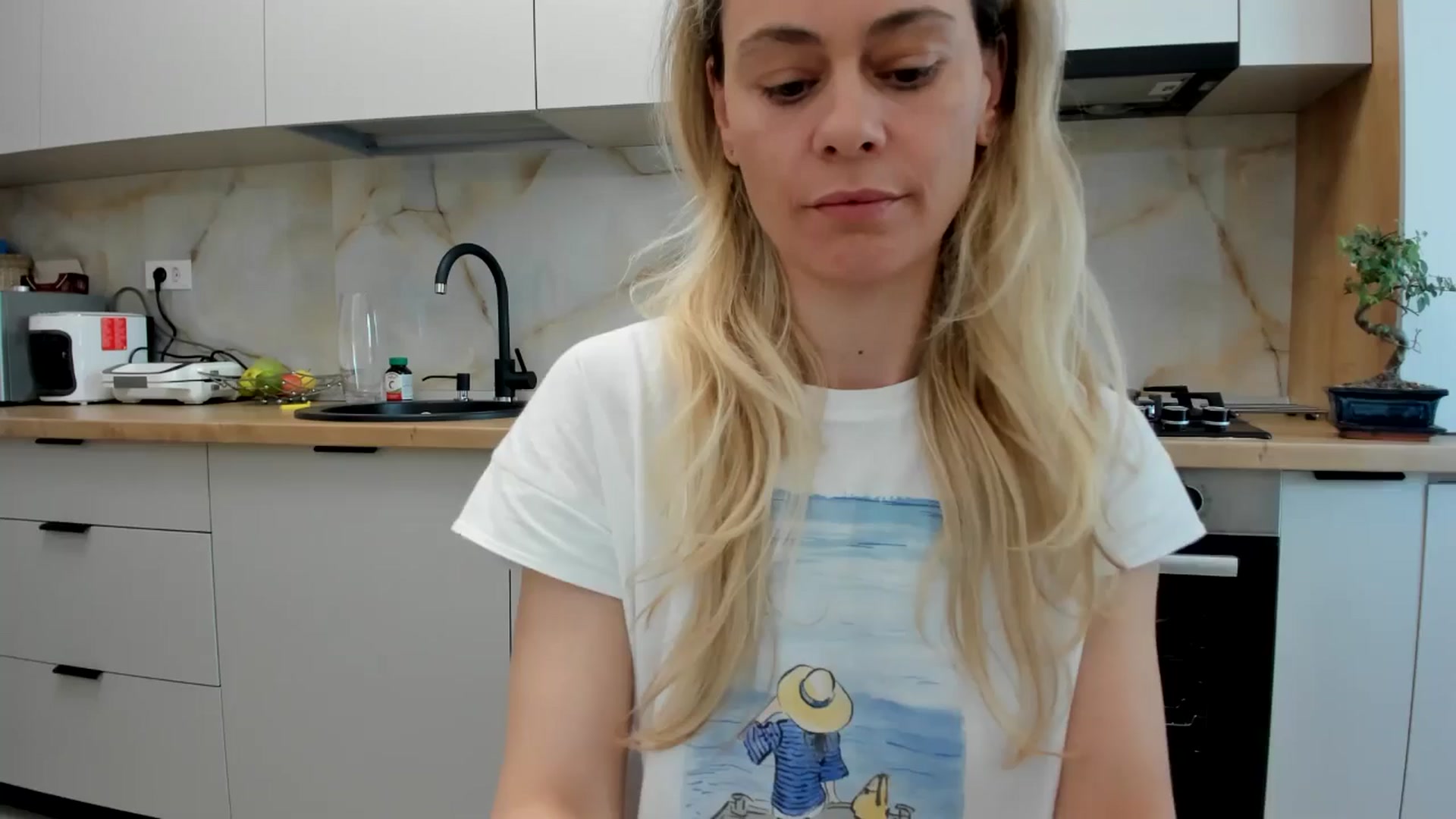 Gallery image thumbnail from DebbyPaige's myfreecams stream on, 04/27/2024, 14:31 image 7 of 20