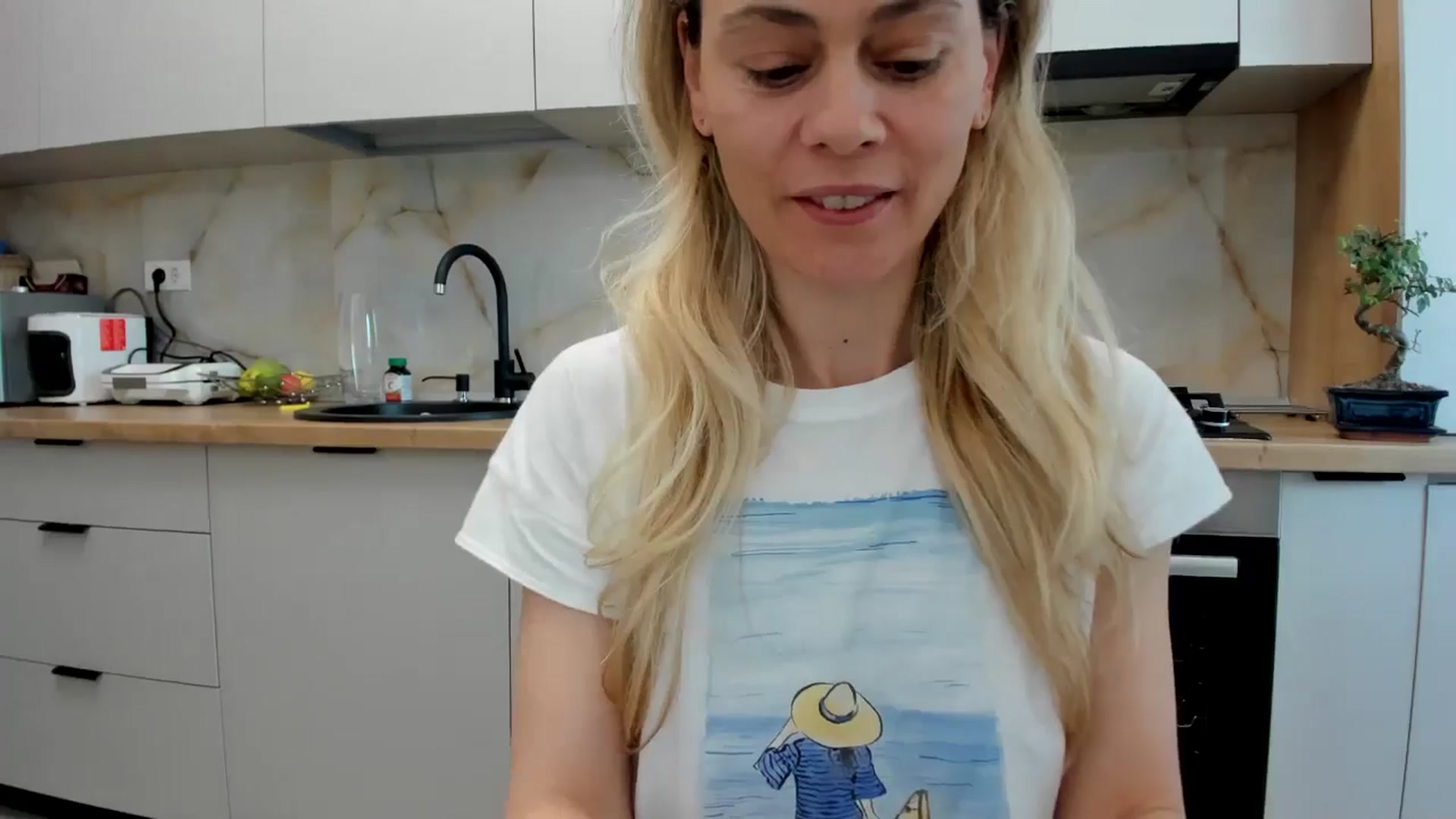 Gallery image thumbnail from DebbyPaige's myfreecams stream on, 04/27/2024, 14:31 image 4 of 20
