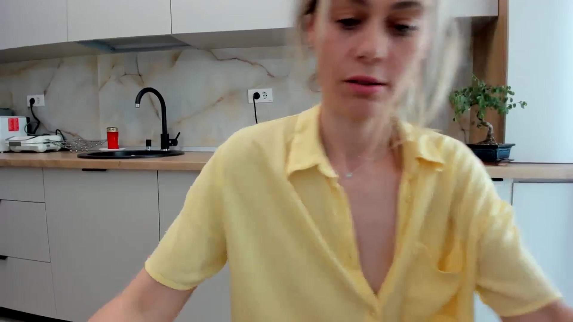 Gallery image thumbnail from DebbyPaige's myfreecams stream on, 05/10/2024, 10:10 image 3 of 20