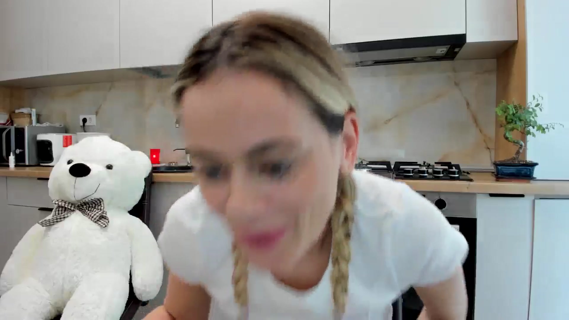 Gallery image thumbnail from DebbyPaige's myfreecams stream on, 05/14/2024, 14:13 image 6 of 20