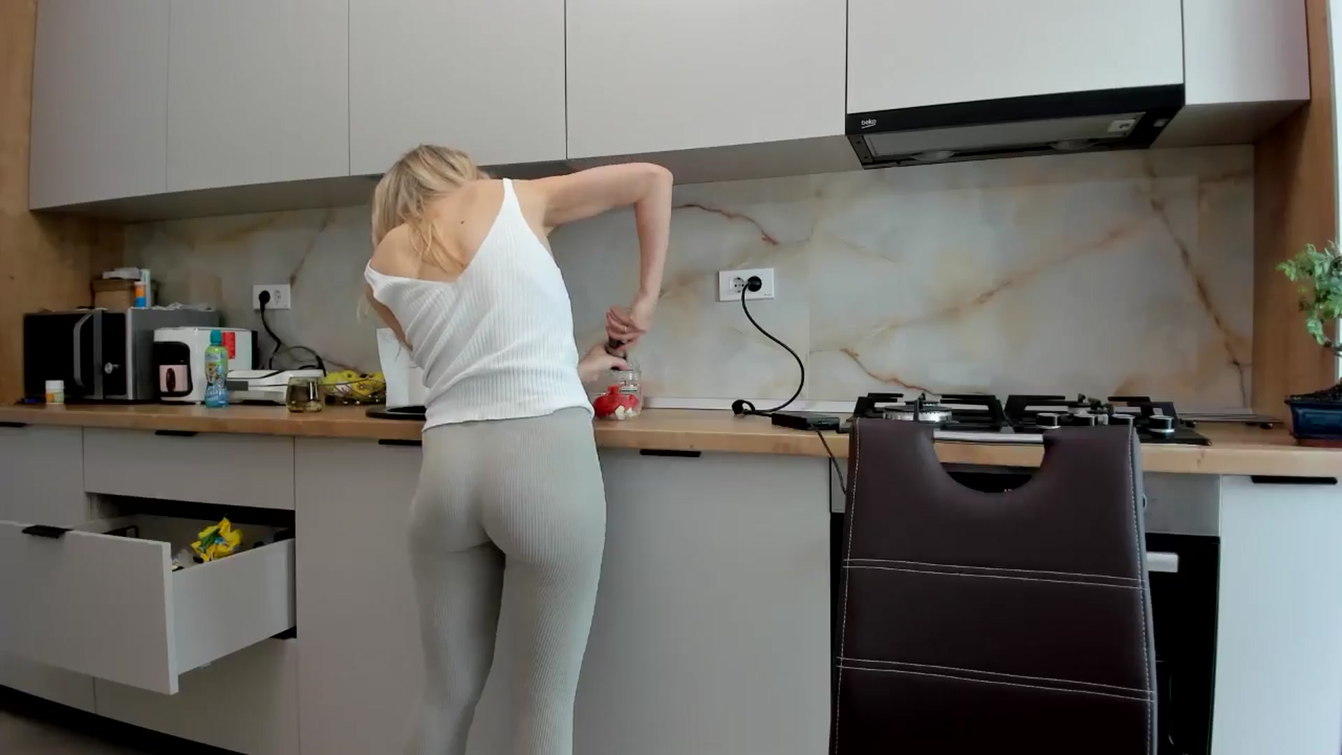 Gallery image thumbnail from DebbyPaige's myfreecams stream on, 05/15/2024, 10:57 image 4 of 20