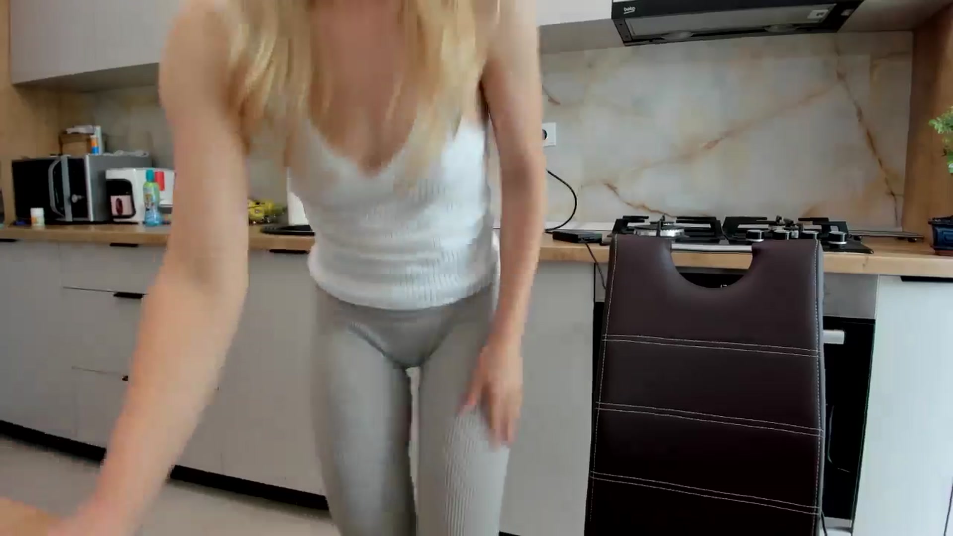 Gallery image thumbnail from DebbyPaige's myfreecams stream on, 05/15/2024, 10:57 image 3 of 20