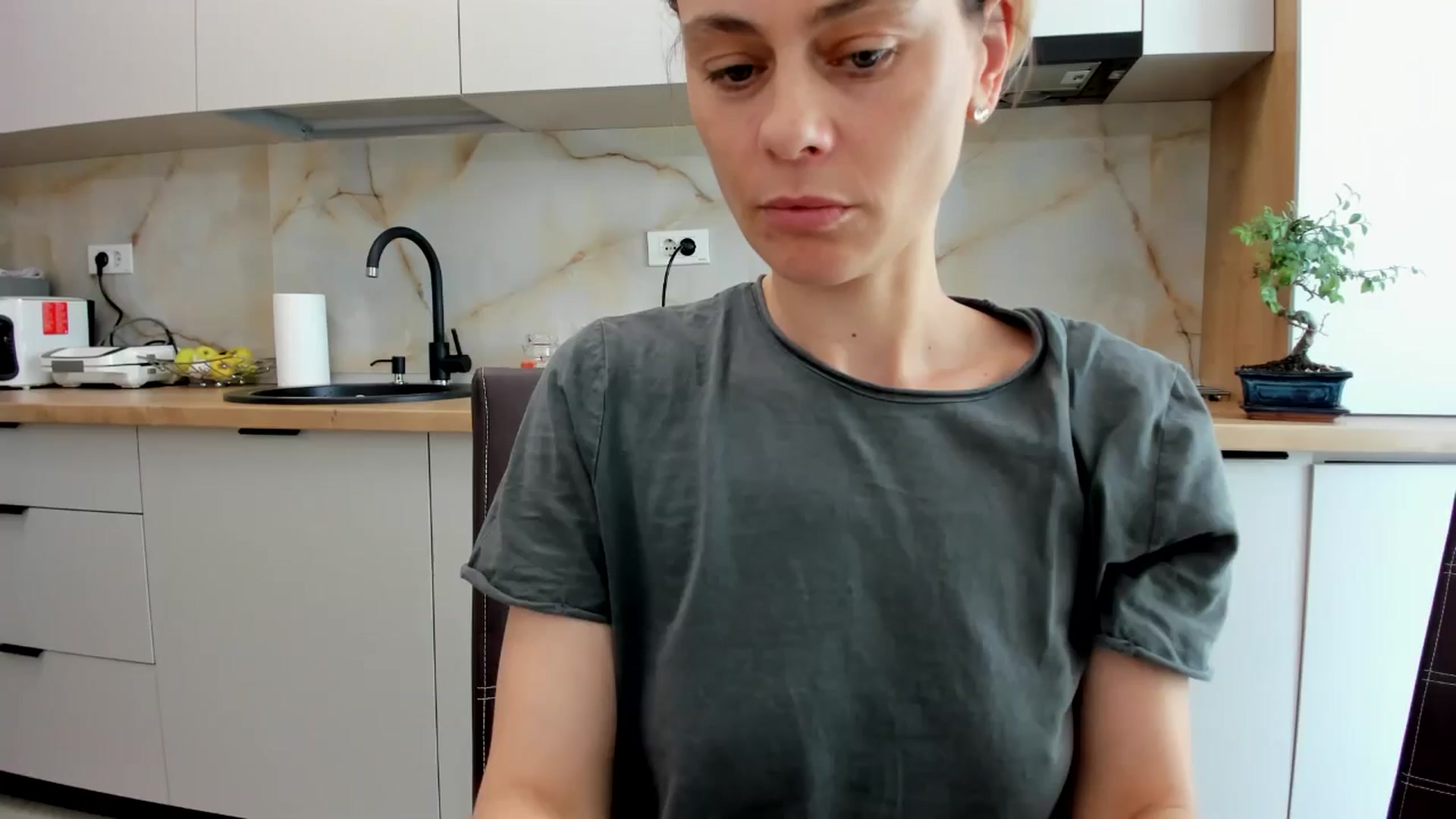 Gallery image thumbnail from DebbyPaige's myfreecams stream on, 05/15/2024, 12:22 image 13 of 20