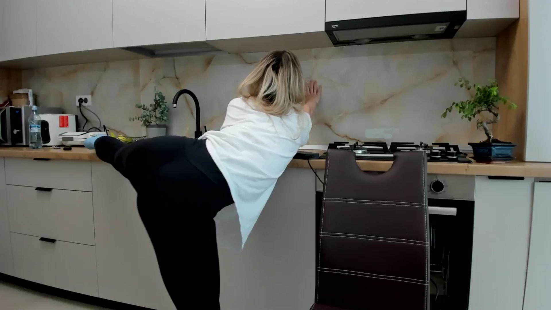 Gallery image thumbnail from DebbyPaige's myfreecams stream on, 05/17/2024, 11:00 image 8 of 20