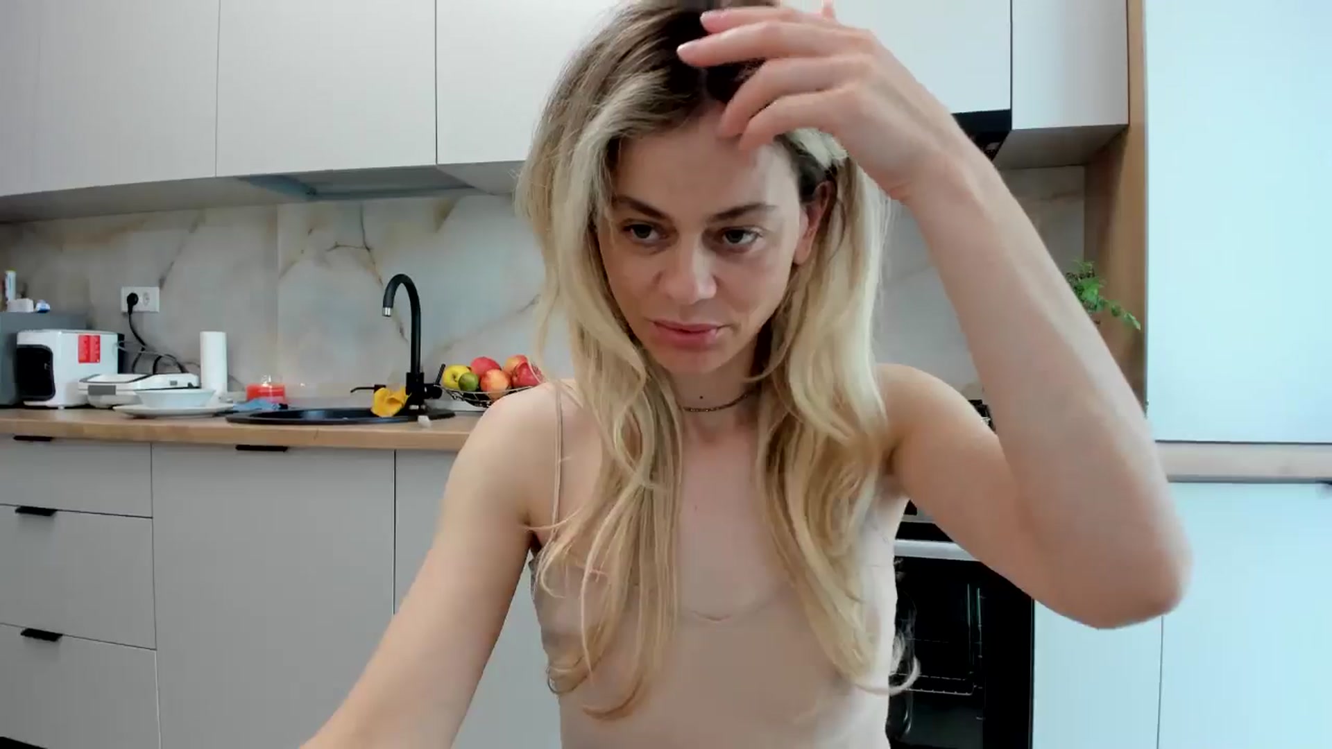 Gallery image thumbnail from DebbyPaige's myfreecams stream on, 05/22/2024, 11:13 image 10 of 20