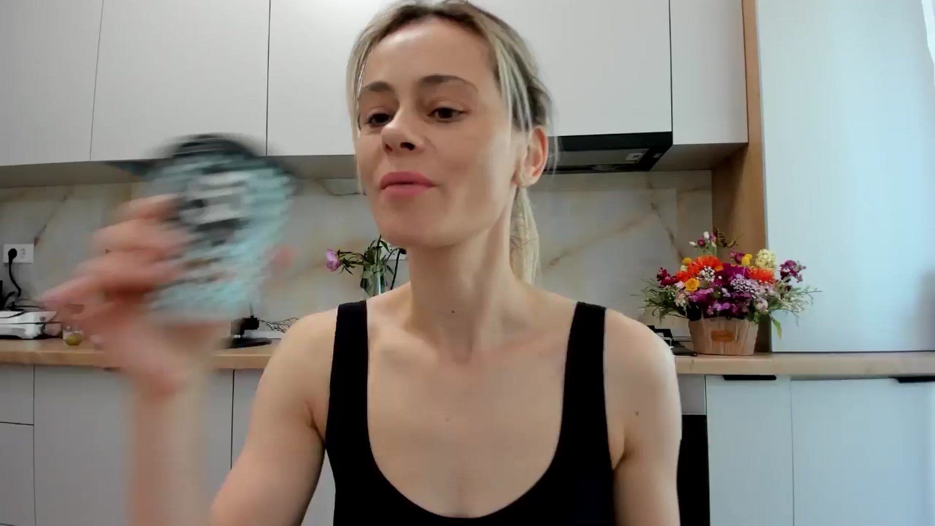 Gallery image thumbnail from DebbyPaige's myfreecams stream on, 05/26/2024, 12:40 image 1 of 20