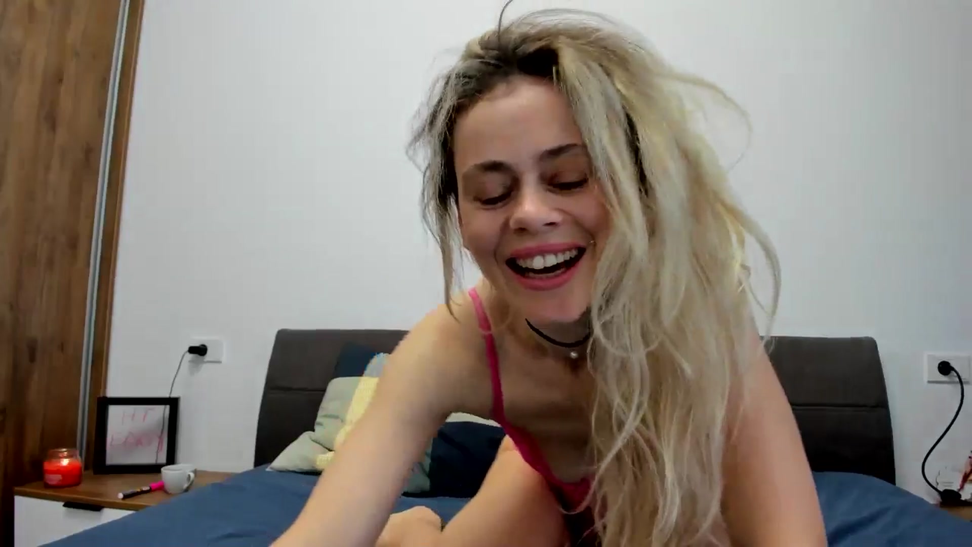 Gallery image thumbnail from DebbyPaige's myfreecams stream on, 05/29/2024, 10:34 image 5 of 20