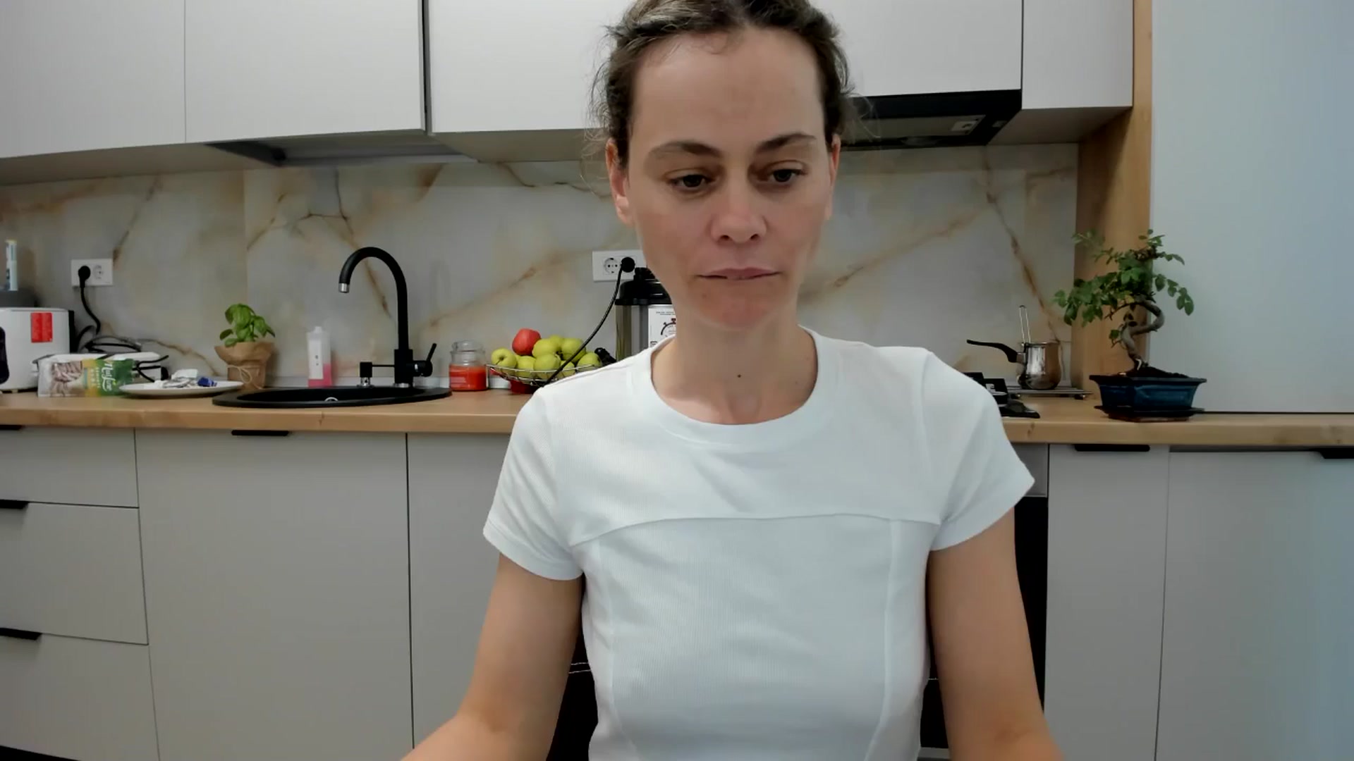 Gallery image thumbnail from DebbyPaige's myfreecams stream on, 05/29/2024, 13:44 image 18 of 20