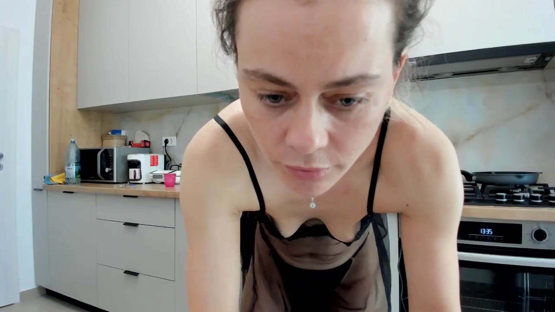 Gallery image thumbnail from DebbyPaige's myfreecams stream on, 05/31/2024, 10:41 image 16 of 20