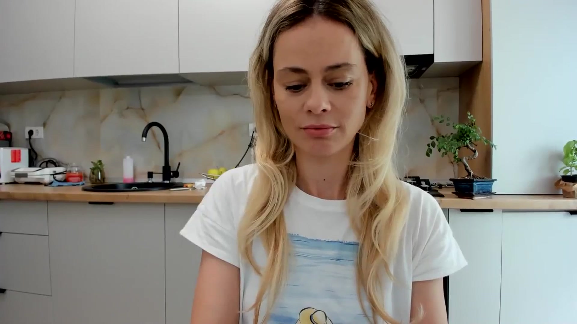 Gallery image thumbnail from DebbyPaige's myfreecams stream on, 06/03/2024, 13:52 image 6 of 20