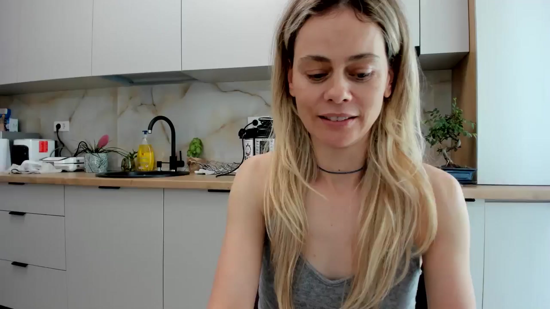 Gallery image thumbnail from DebbyPaige's myfreecams stream on, 06/09/2024, 11:38 image 18 of 20