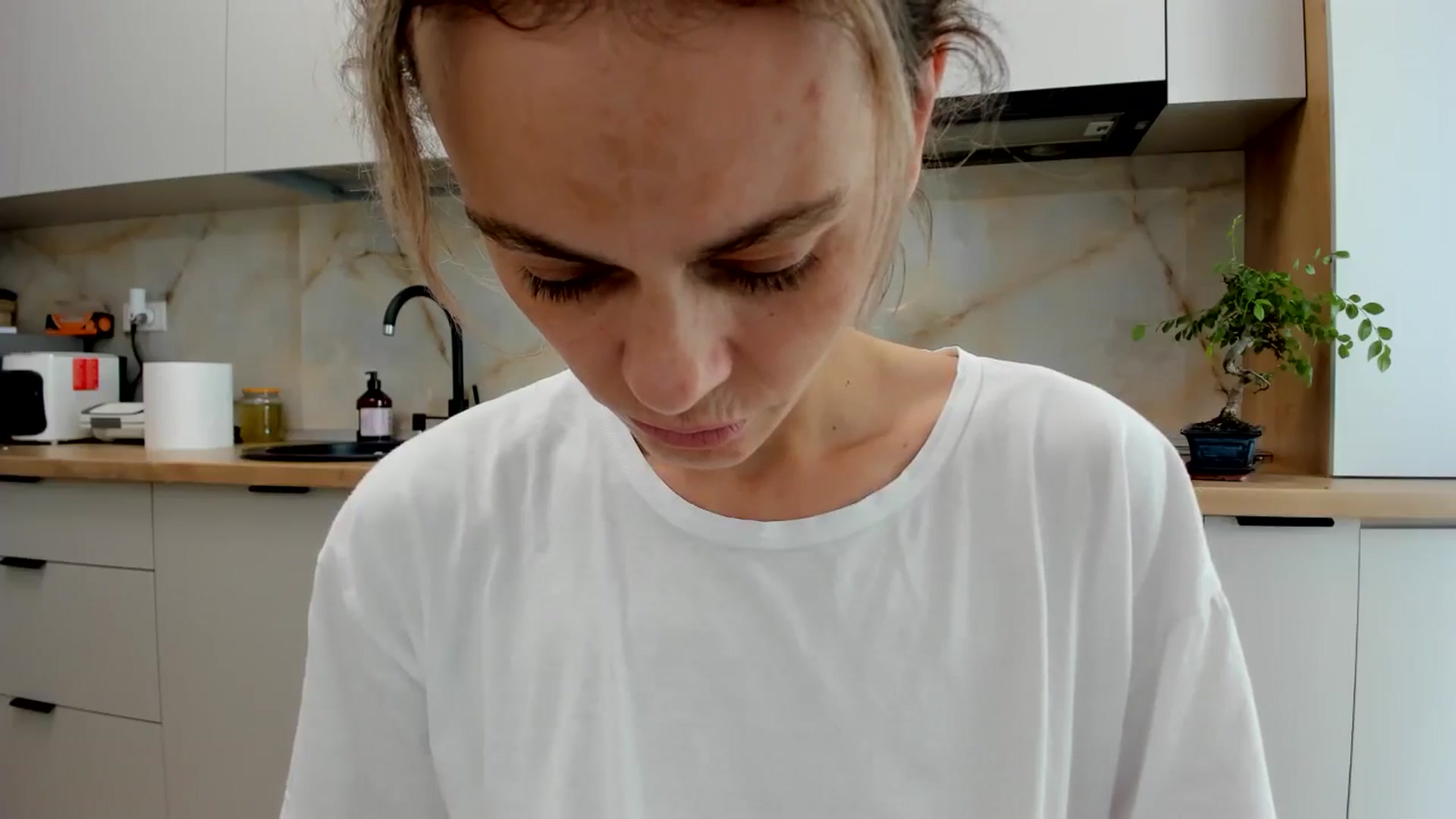 Gallery image thumbnail from DebbyPaige's myfreecams stream on, 06/21/2024, 13:36 image 15 of 20