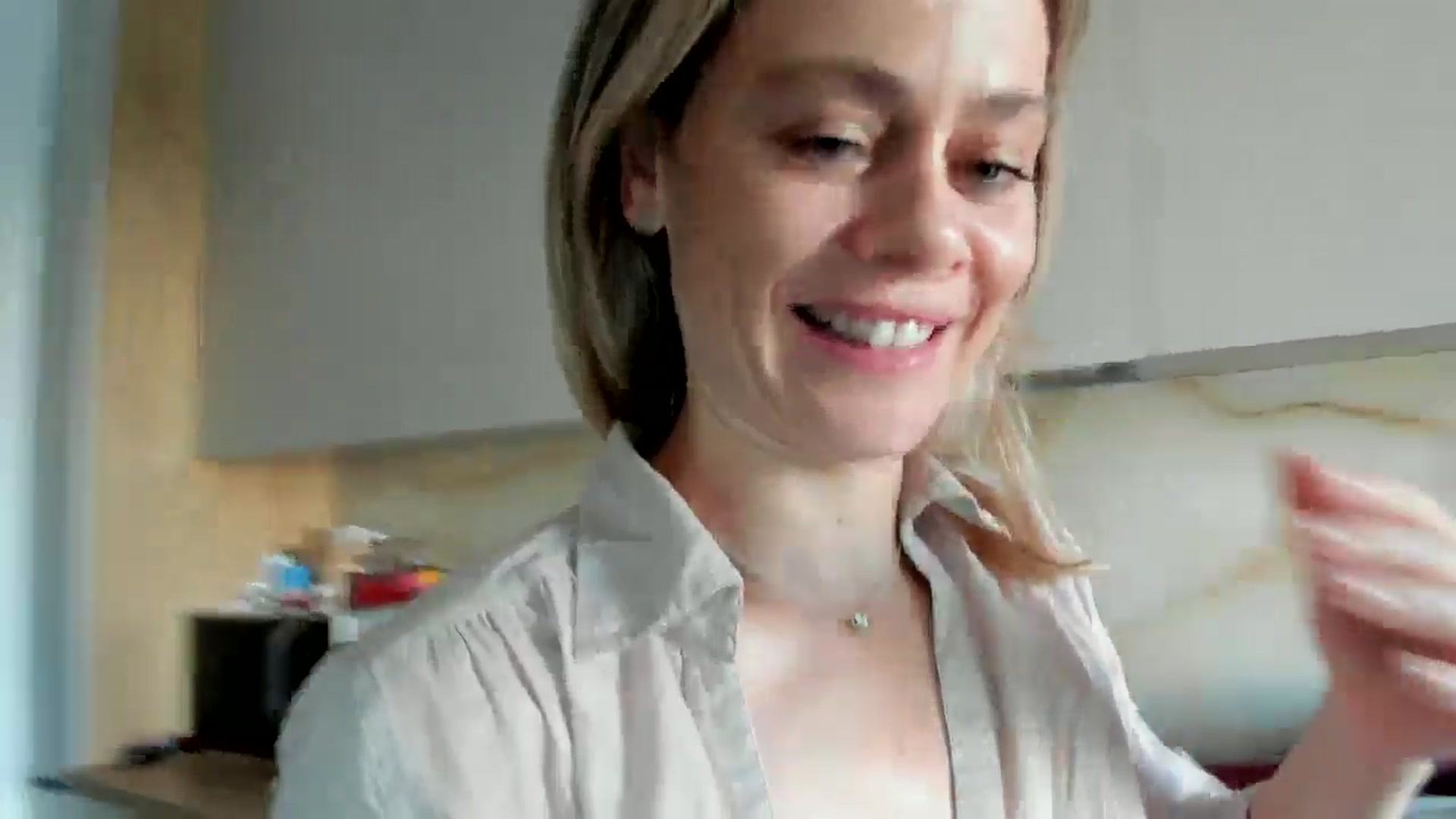 Gallery image thumbnail from DebbyPaige's myfreecams stream on, 06/30/2024, 16:19 image 16 of 20