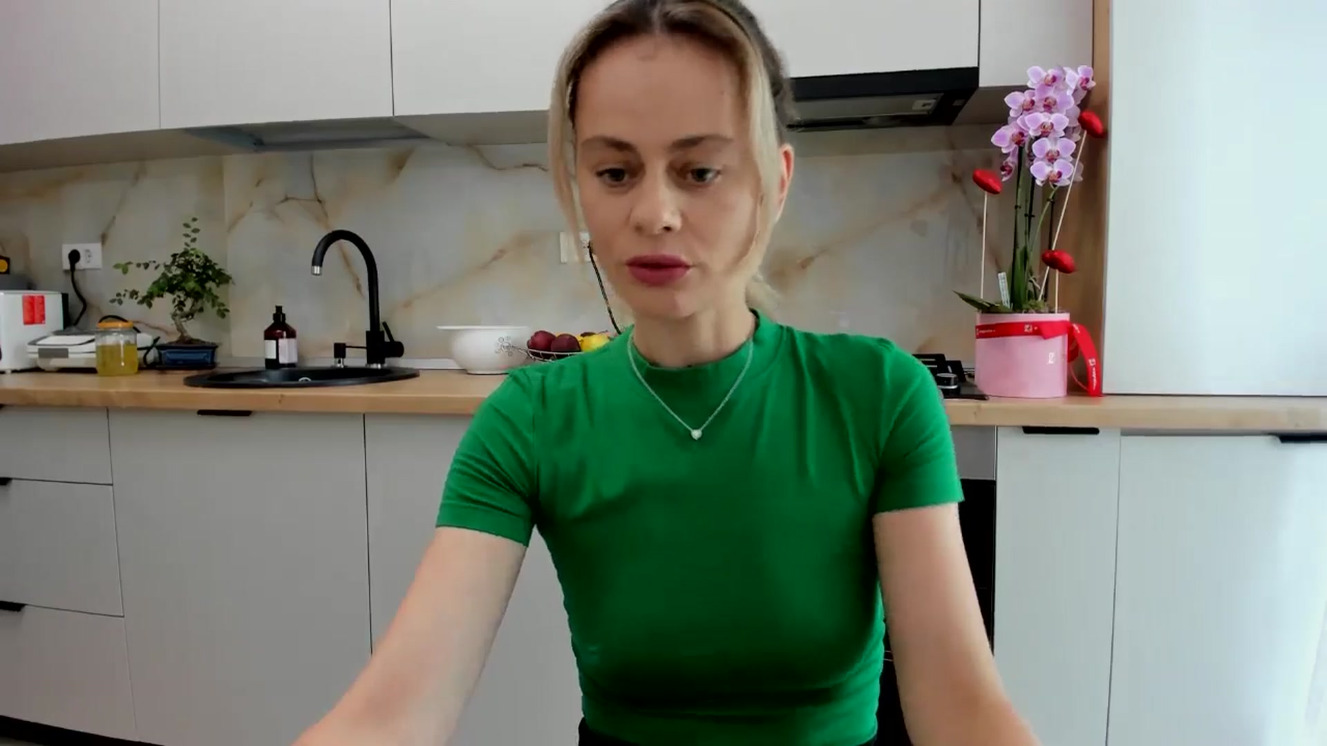 Gallery image thumbnail from DebbyPaige's myfreecams stream on, 07/02/2024, 11:31 image 7 of 20