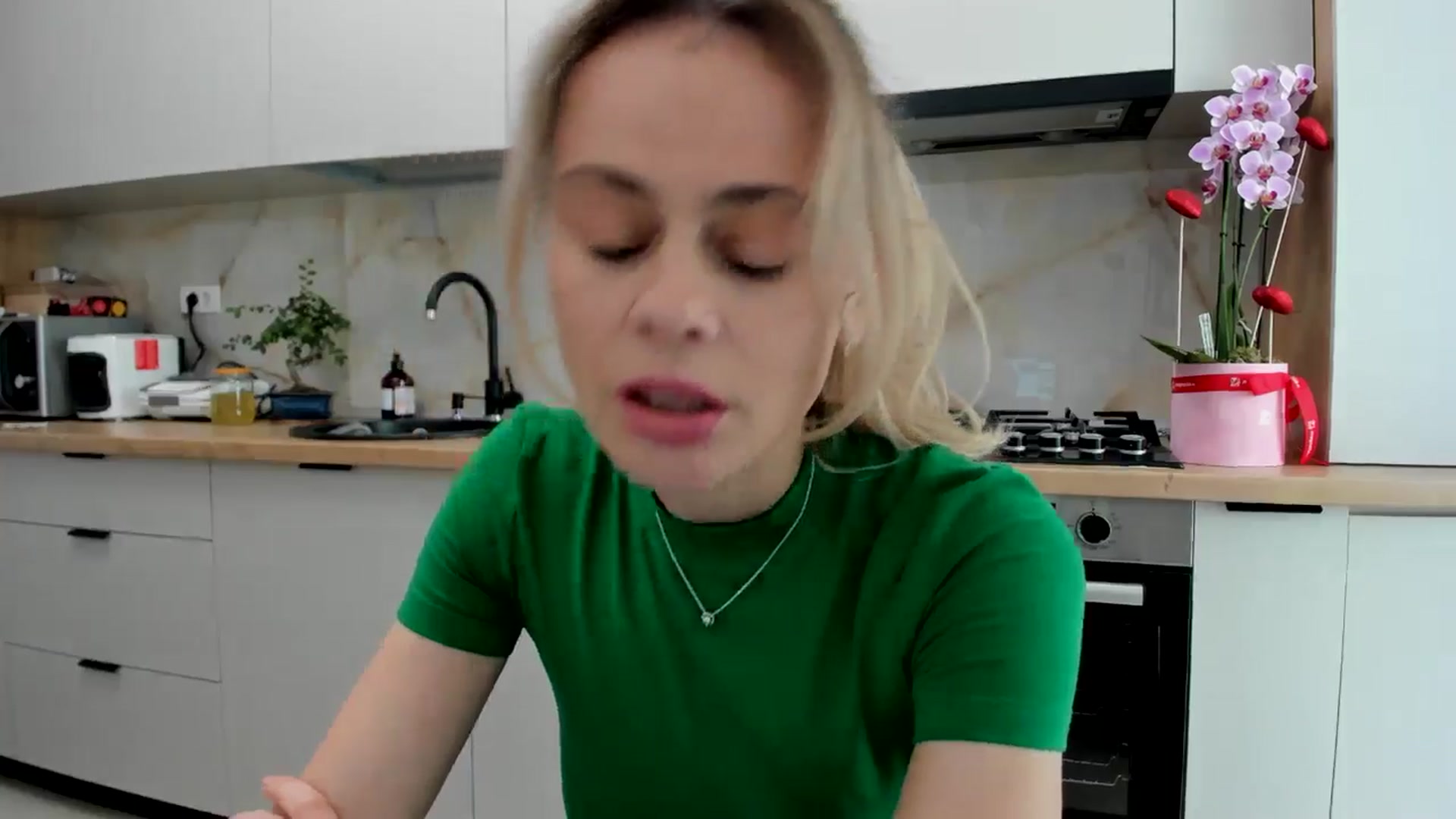 Gallery image thumbnail from DebbyPaige's myfreecams stream on, 07/02/2024, 14:10 image 18 of 20