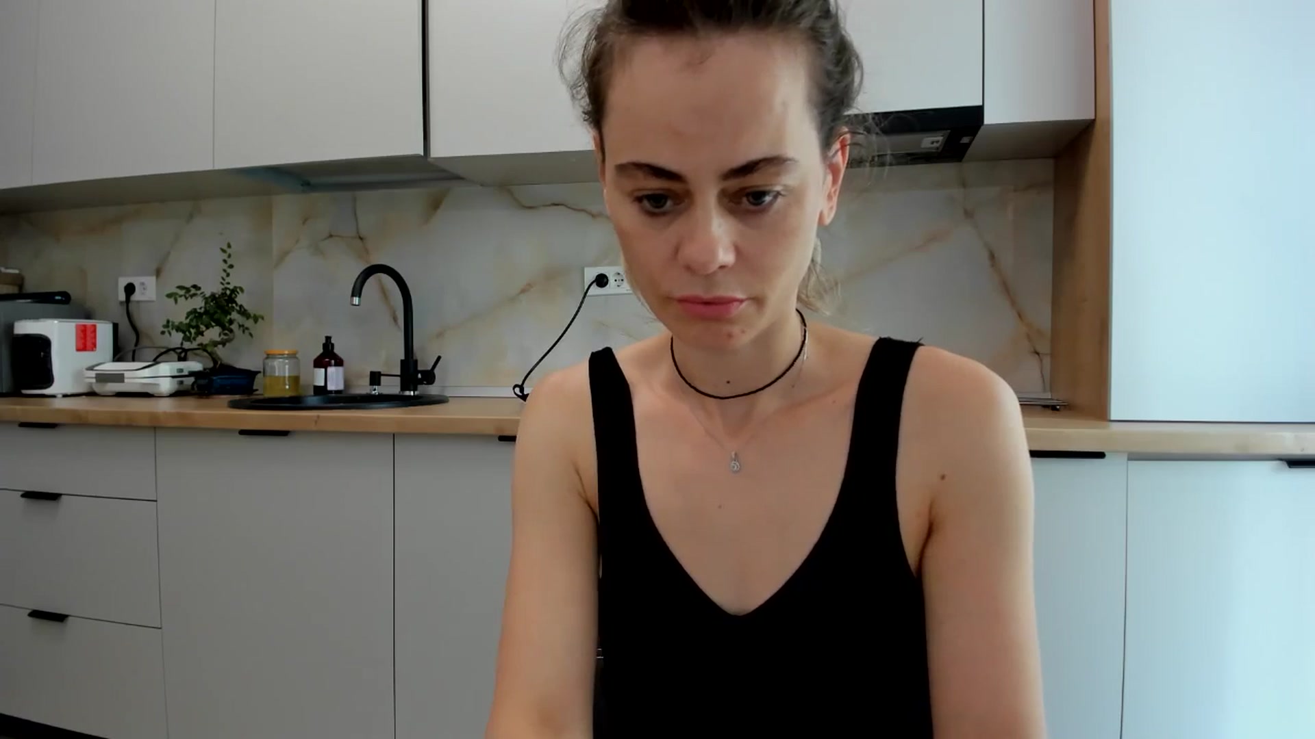 Gallery image thumbnail from DebbyPaige's myfreecams stream on, 07/14/2024, 08:36 image 20 of 20