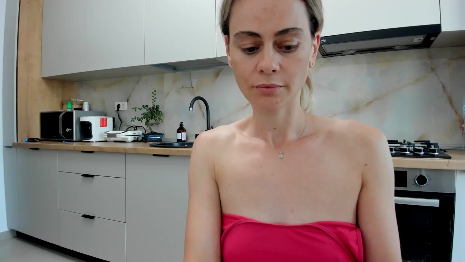 Gallery image thumbnail from DebbyPaige's myfreecams stream on, 07/15/2024, 16:36 image 20 of 20