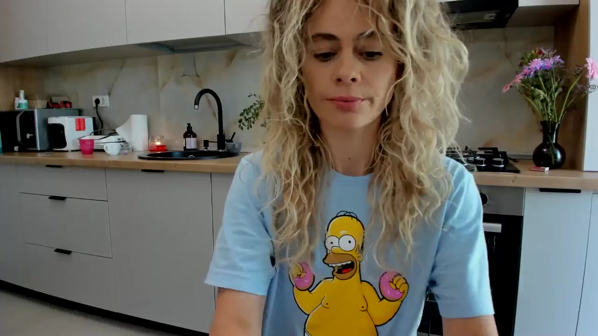 Gallery image thumbnail from DebbyPaige's myfreecams stream on, 08/01/2024, 11:21 image 18 of 20