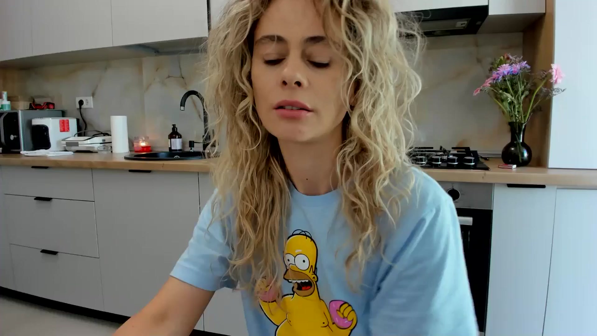 Gallery image thumbnail from DebbyPaige's myfreecams stream on, 08/01/2024, 13:27 image 1 of 20
