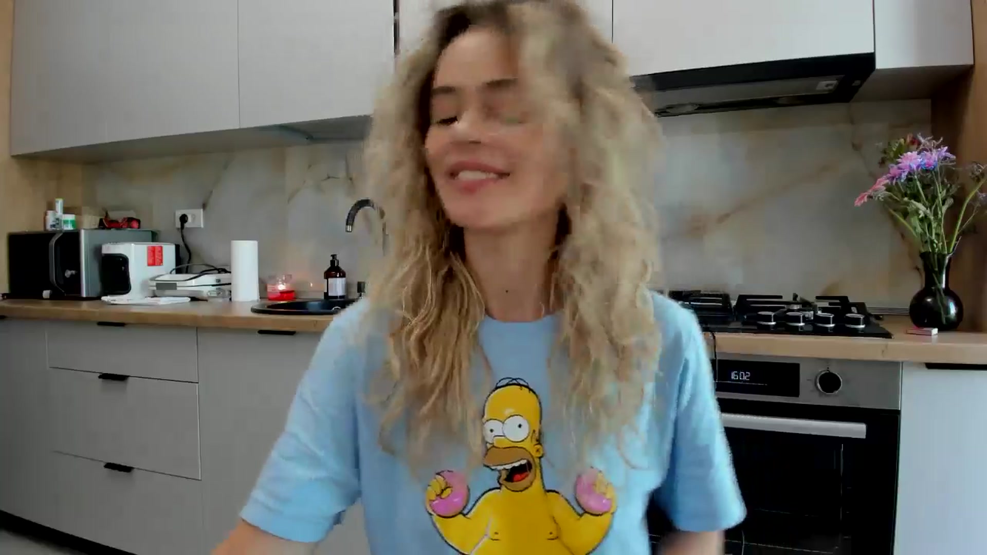 Gallery image thumbnail from DebbyPaige's myfreecams stream on, 08/01/2024, 13:27 image 16 of 20