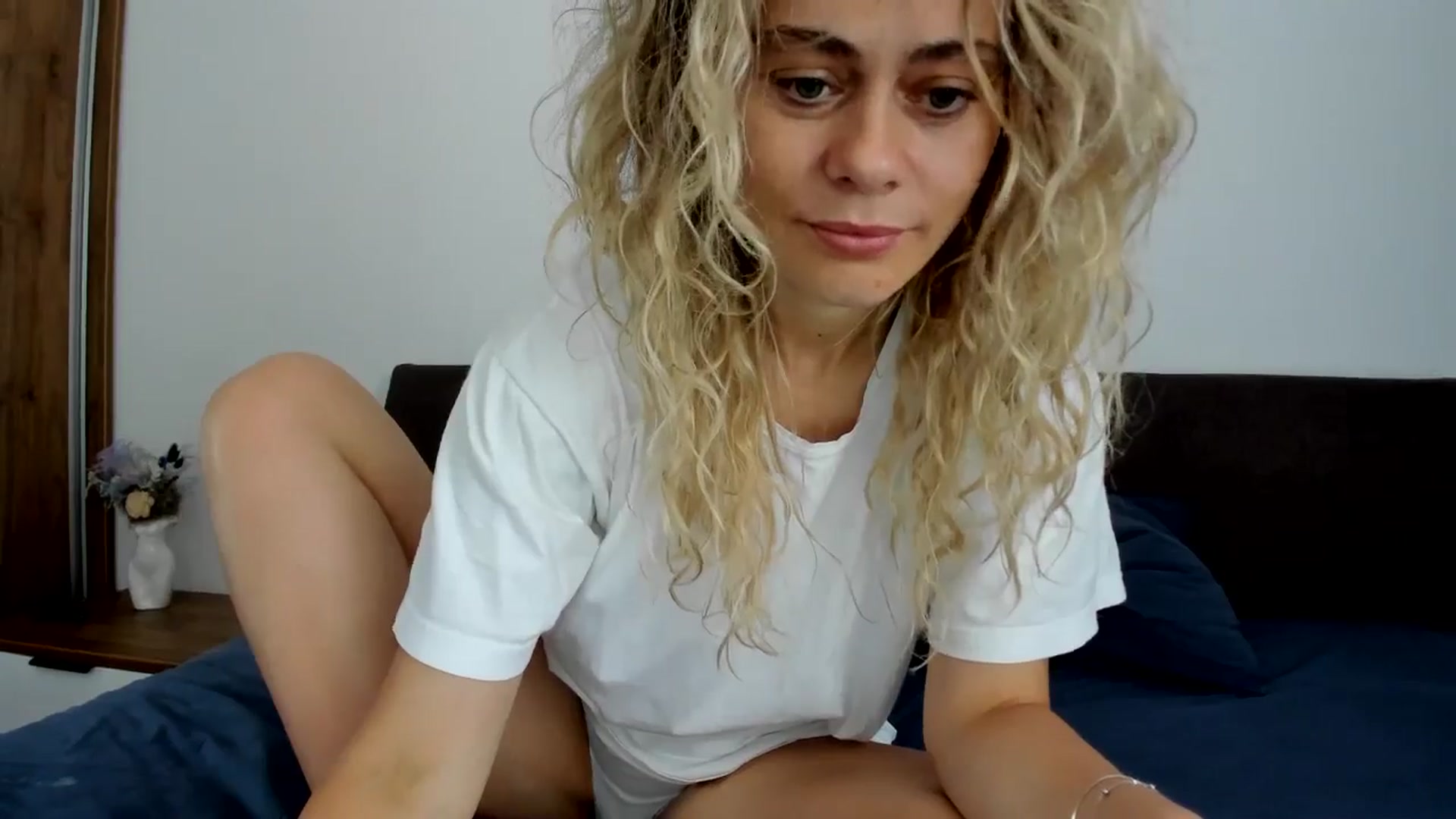 Gallery image thumbnail from DebbyPaige's myfreecams stream on, 08/02/2024, 08:43 image 5 of 20