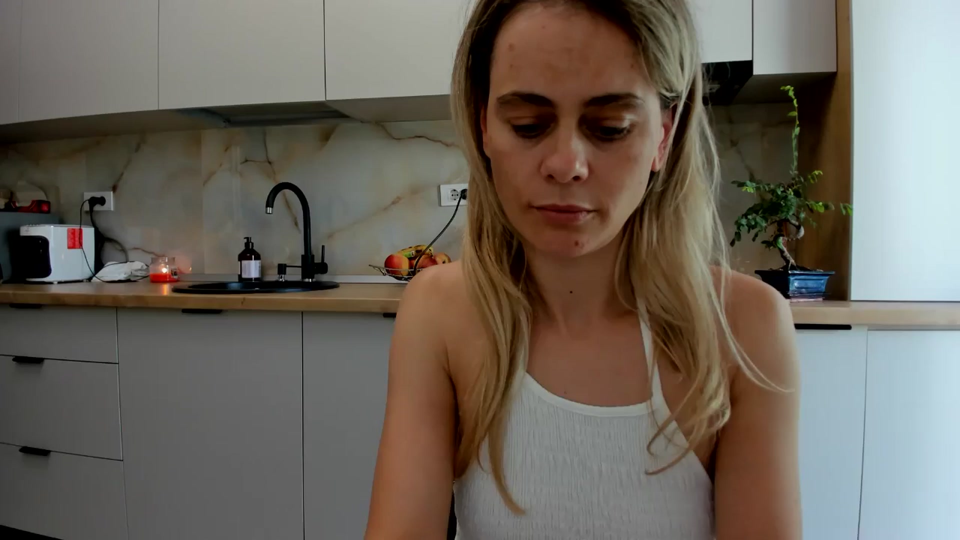 Gallery image thumbnail from DebbyPaige's myfreecams stream on, 08/07/2024, 15:24 image 1 of 20