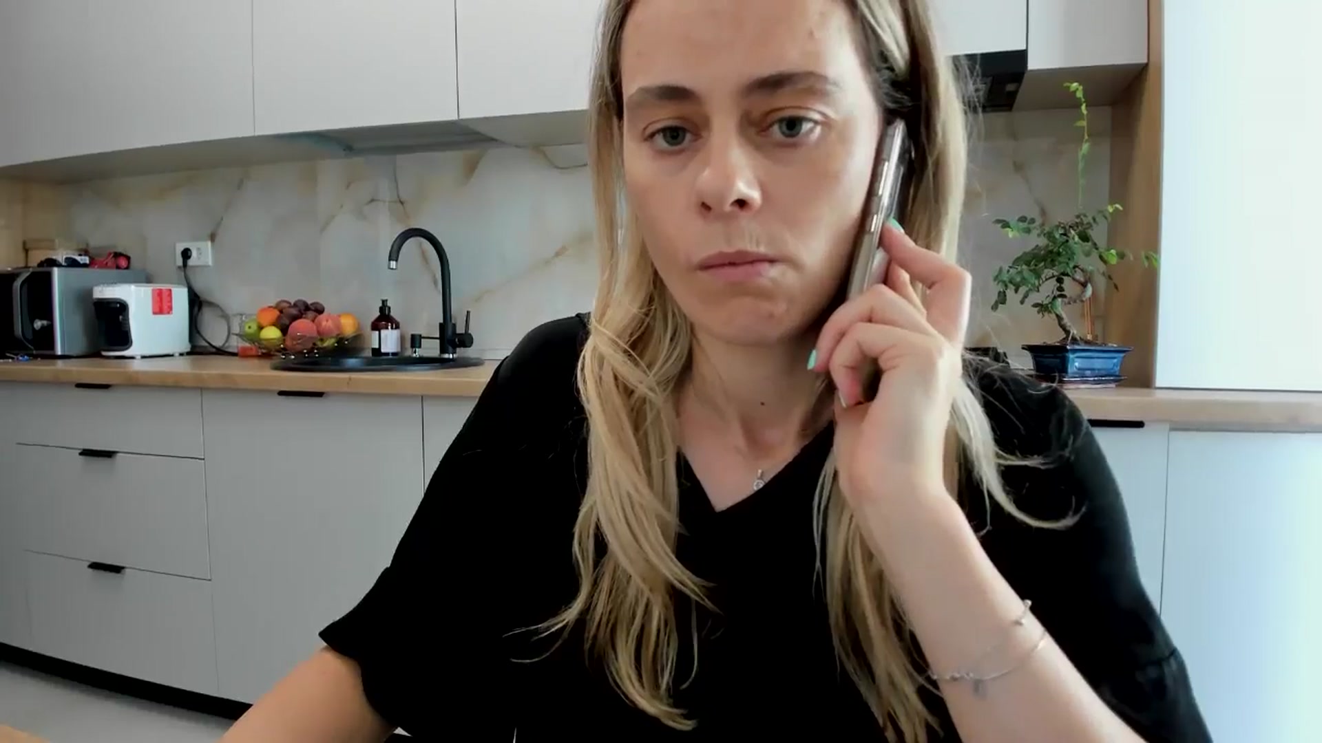 Gallery image thumbnail from DebbyPaige's myfreecams stream on, 08/08/2024, 11:59 image 13 of 20
