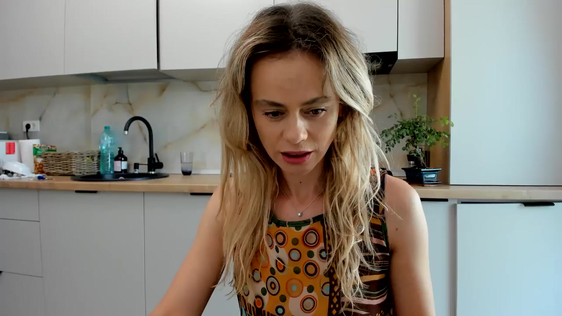 Gallery image thumbnail from DebbyPaige's myfreecams stream on, 08/16/2024, 13:23 image 2 of 20