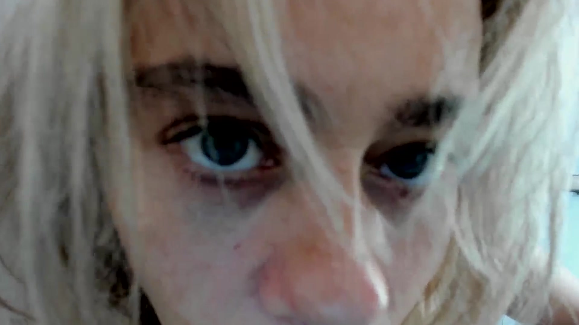 Gallery image thumbnail from DebbyPaige's myfreecams stream on, 08/23/2024, 09:24 image 17 of 20