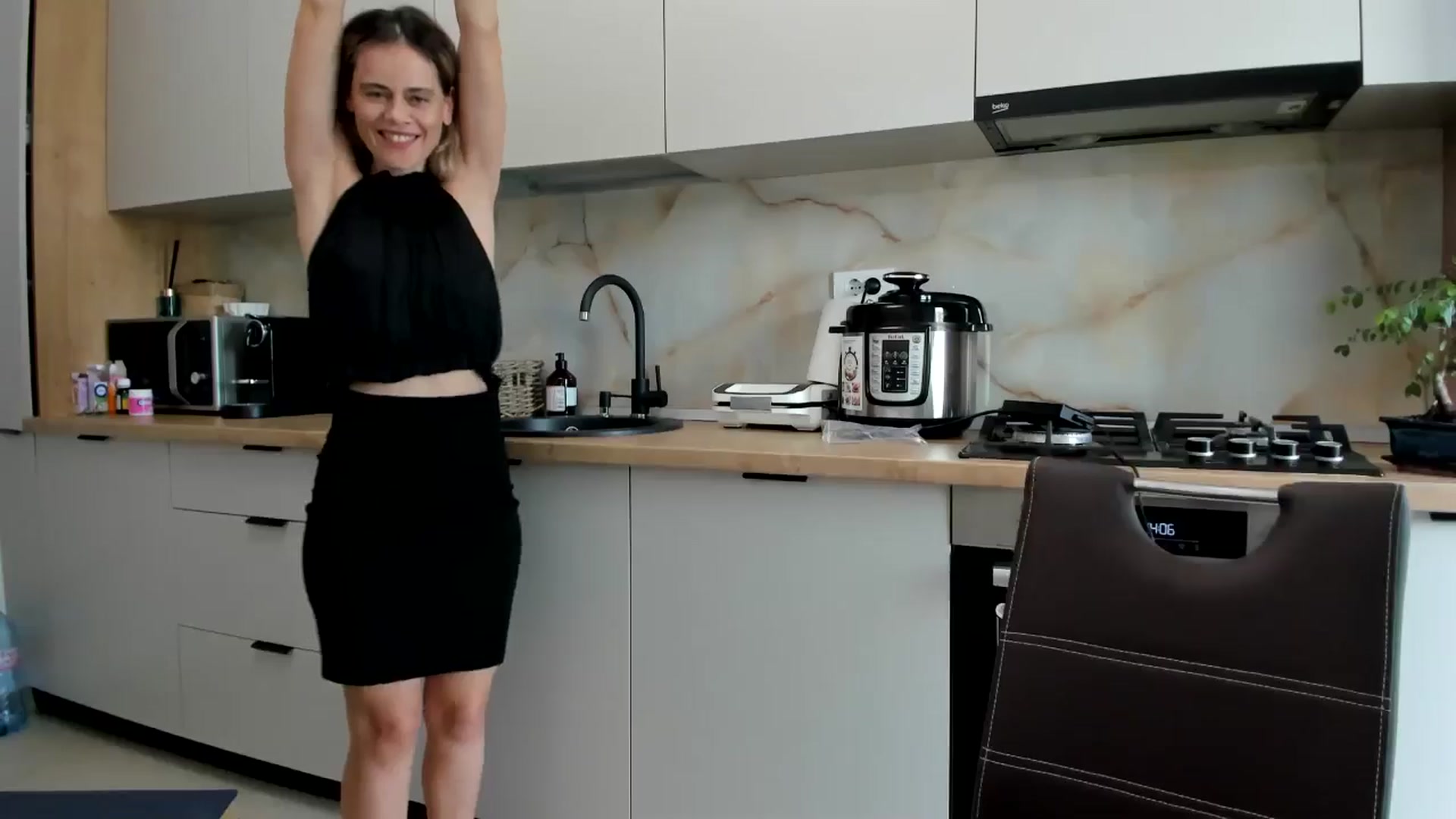 Gallery image thumbnail from DebbyPaige's myfreecams stream on, 08/28/2024, 12:58 image 2 of 20