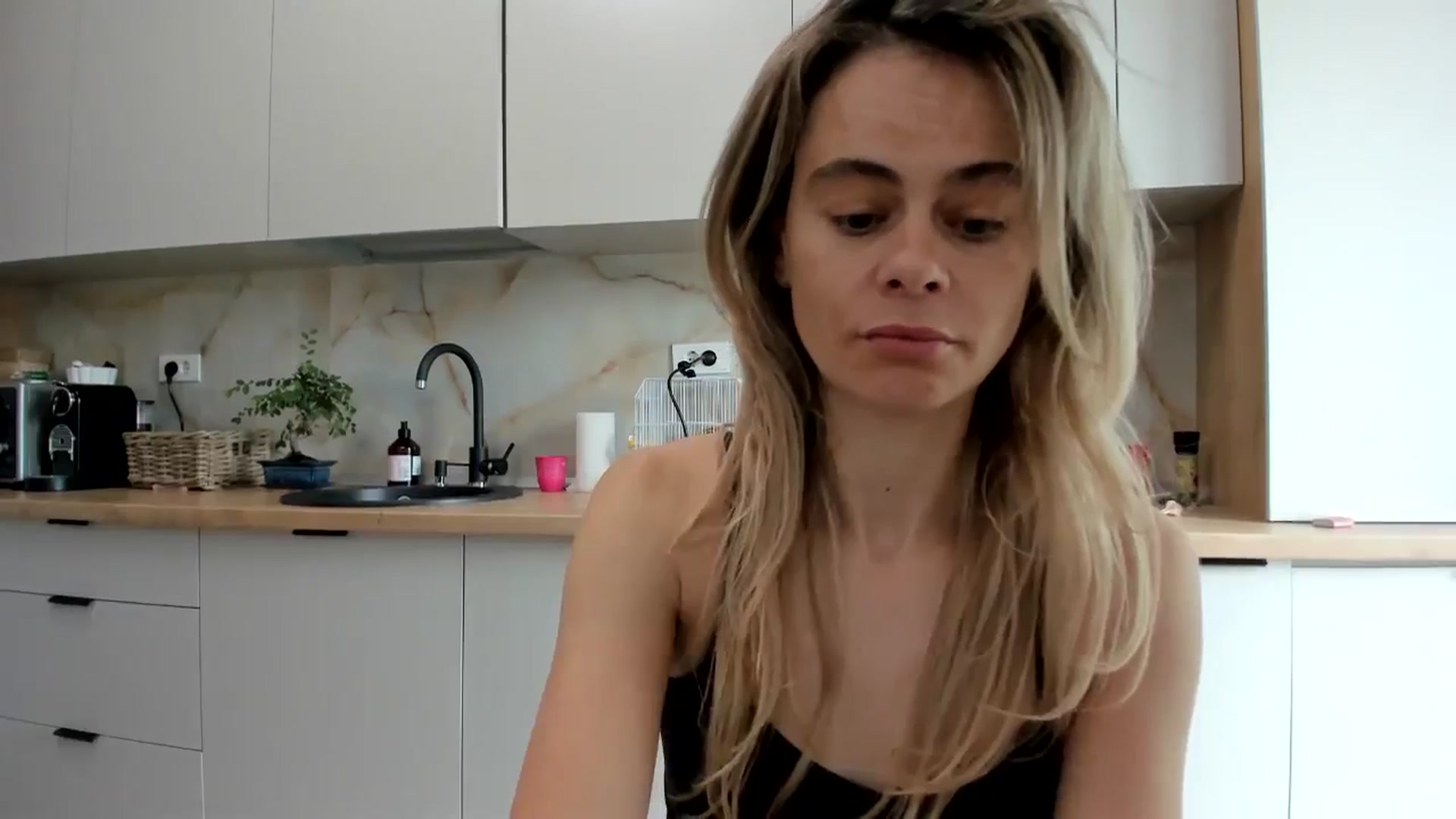 Gallery image thumbnail from DebbyPaige's myfreecams stream on, 08/31/2024, 07:55 image 20 of 20