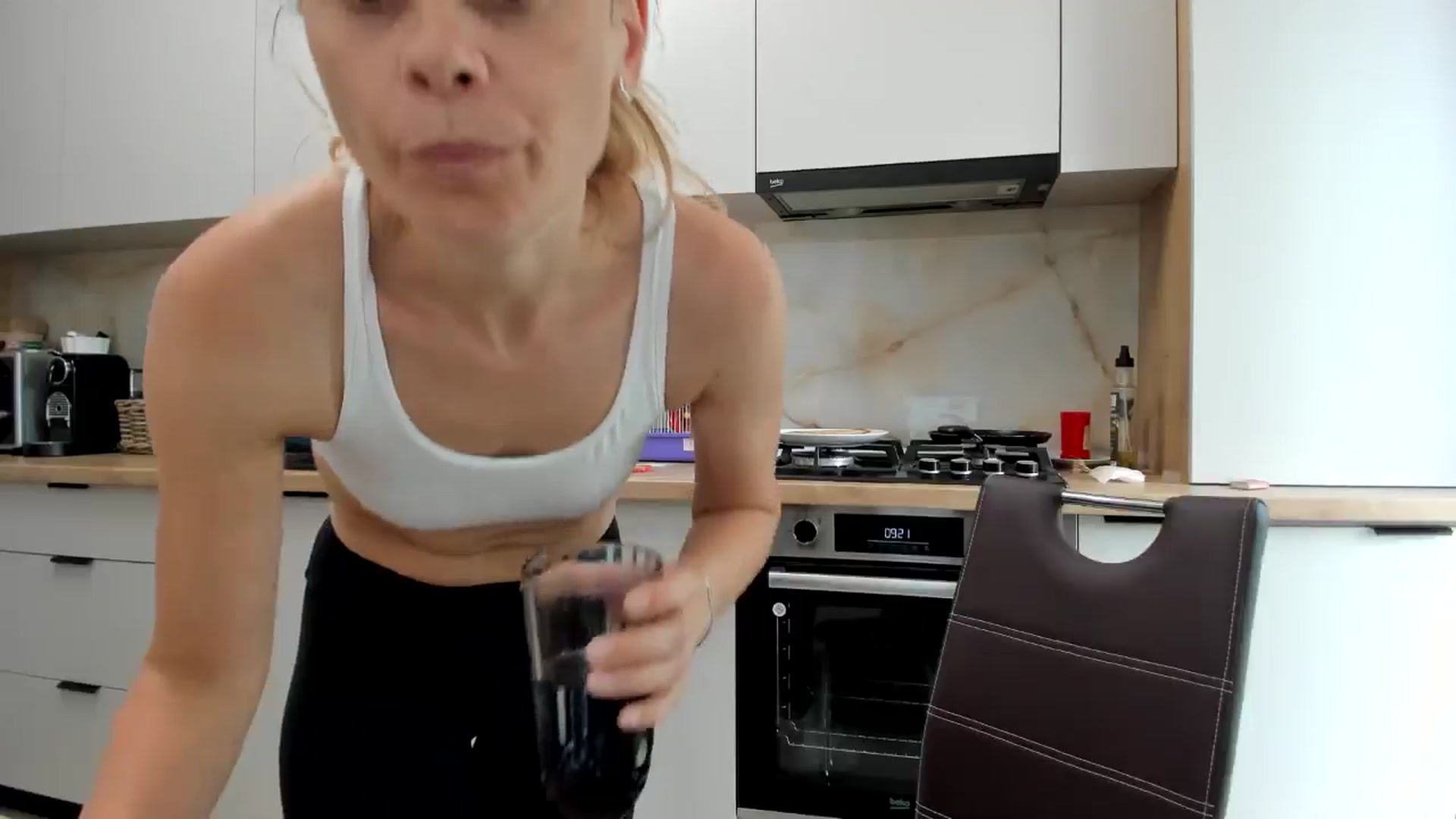 Gallery image thumbnail from DebbyPaige's myfreecams stream on, 08/31/2024, 15:23 image 7 of 20