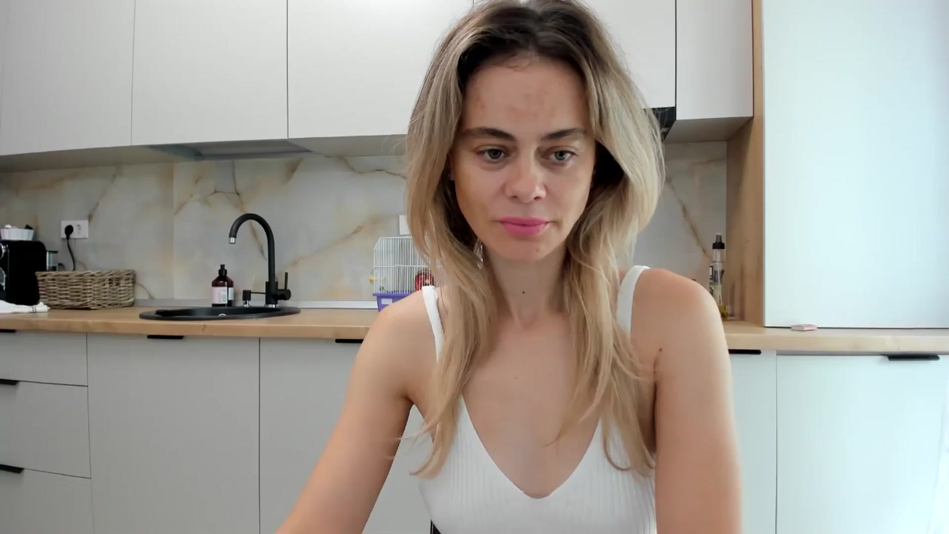 Gallery image thumbnail from DebbyPaige's myfreecams stream on, 09/01/2024, 09:18 image 4 of 20