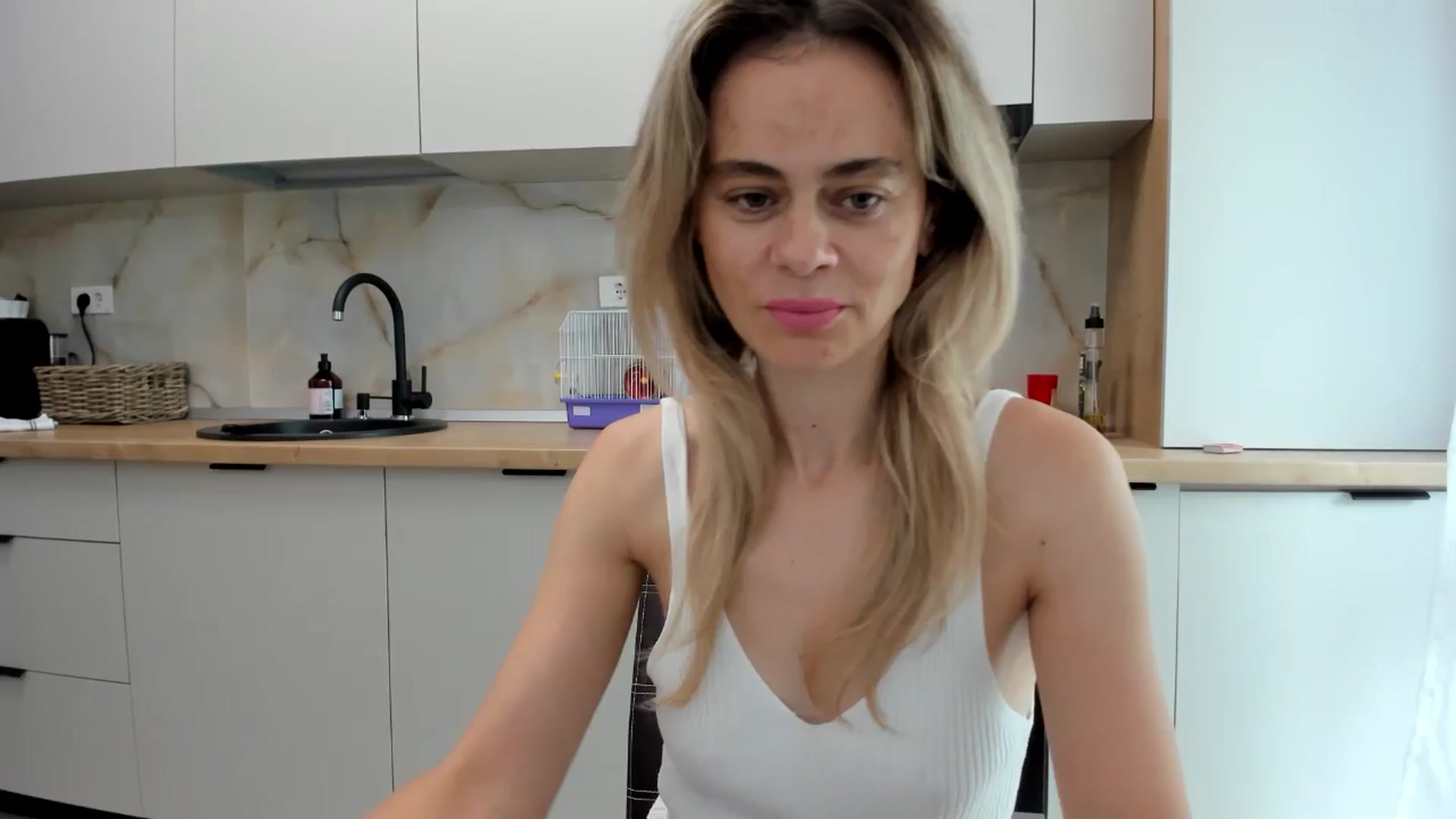 Gallery image thumbnail from DebbyPaige's myfreecams stream on, 09/01/2024, 09:18 image 8 of 20