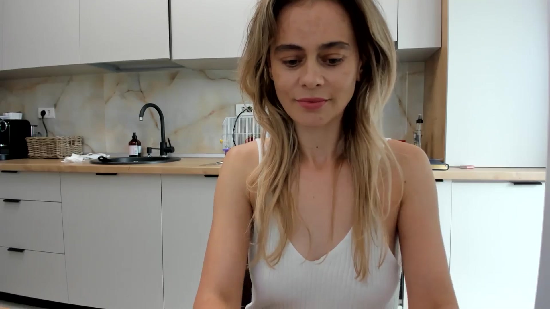 Gallery image thumbnail from DebbyPaige's myfreecams stream on, 09/01/2024, 12:54 image 8 of 20