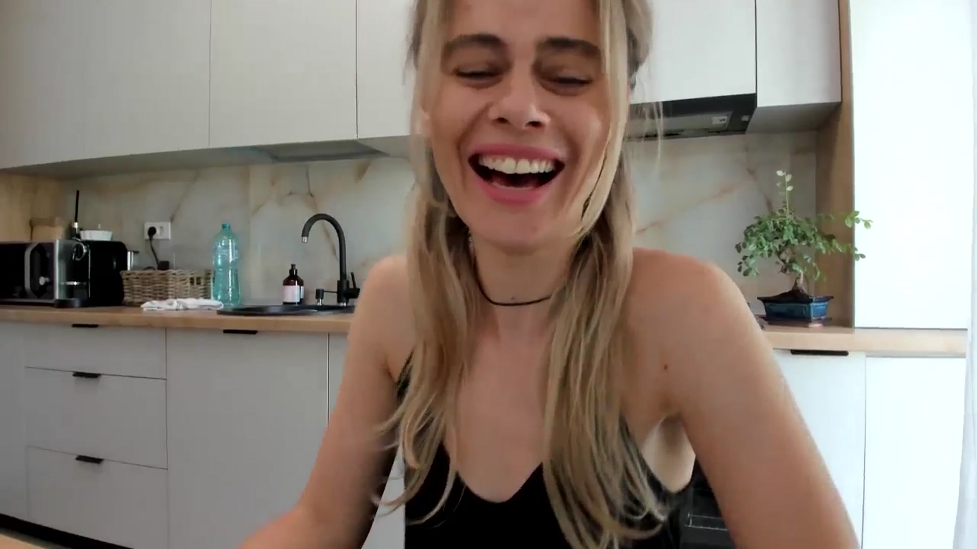Gallery image thumbnail from DebbyPaige's myfreecams stream on, 09/03/2024, 12:56 image 14 of 20