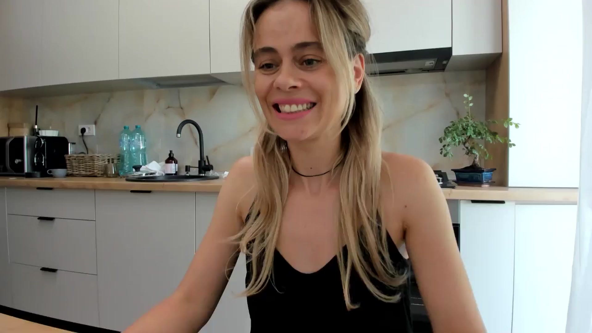 Gallery image thumbnail from DebbyPaige's myfreecams stream on, 09/03/2024, 12:56 image 1 of 20