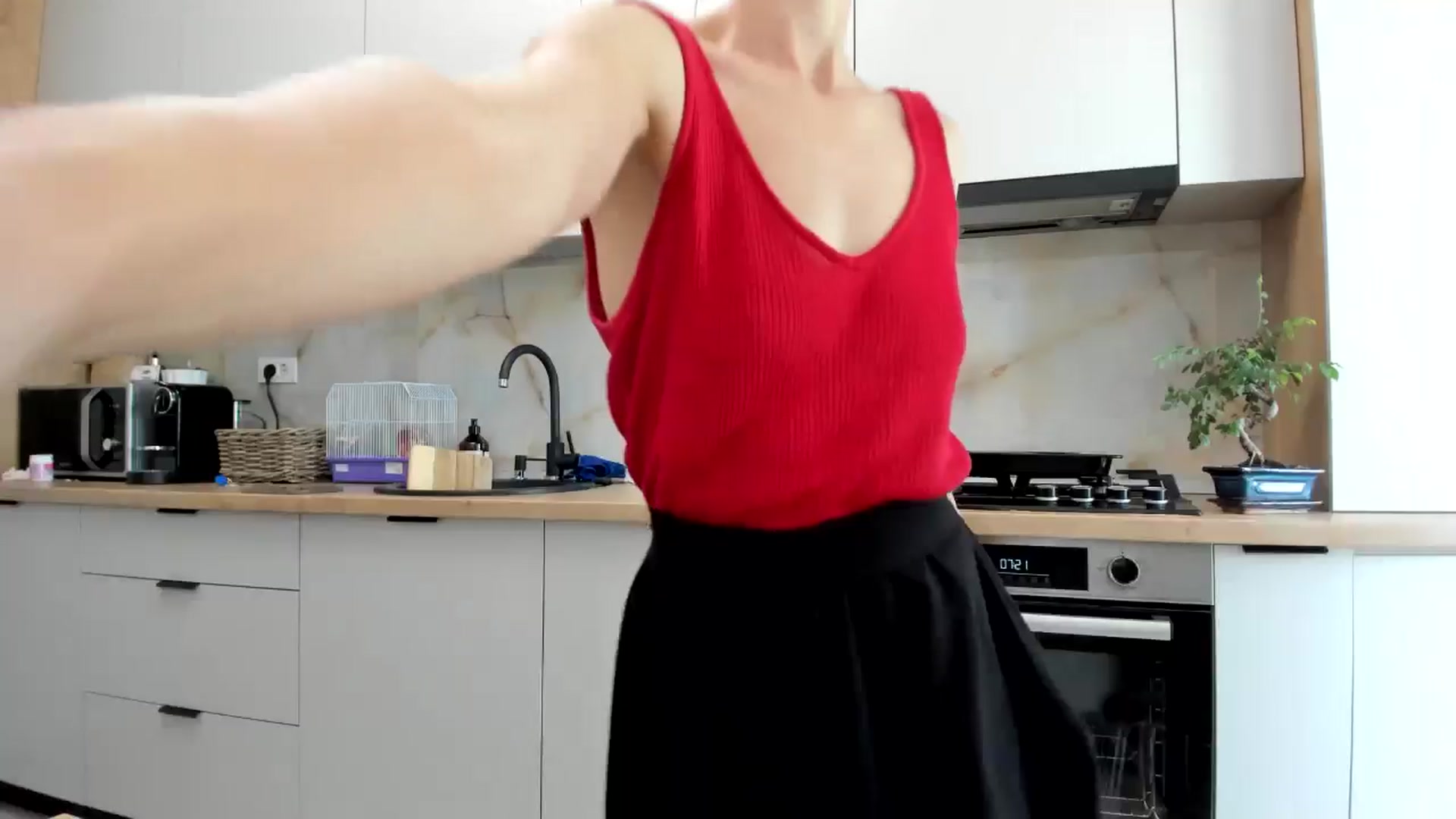 Gallery image thumbnail from DebbyPaige's myfreecams stream on, 09/04/2024, 11:41 image 19 of 20