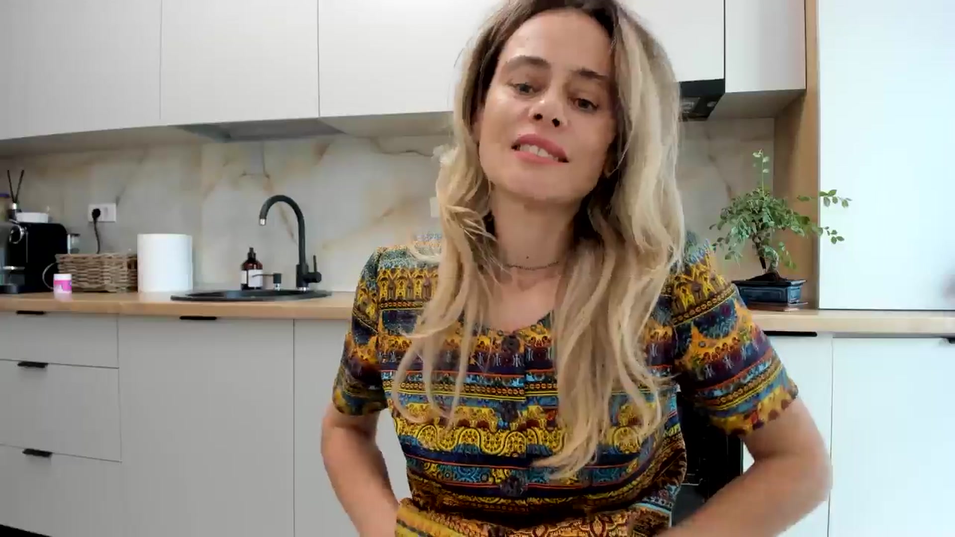 Gallery image thumbnail from DebbyPaige's myfreecams stream on, 09/12/2024, 12:06 image 3 of 20