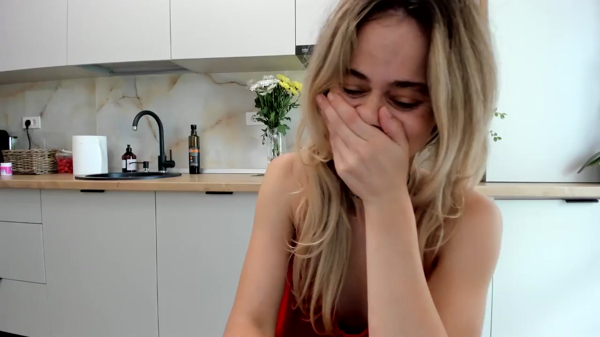 Gallery image thumbnail from DebbyPaige's myfreecams stream on, 09/12/2024, 13:30 image 11 of 20