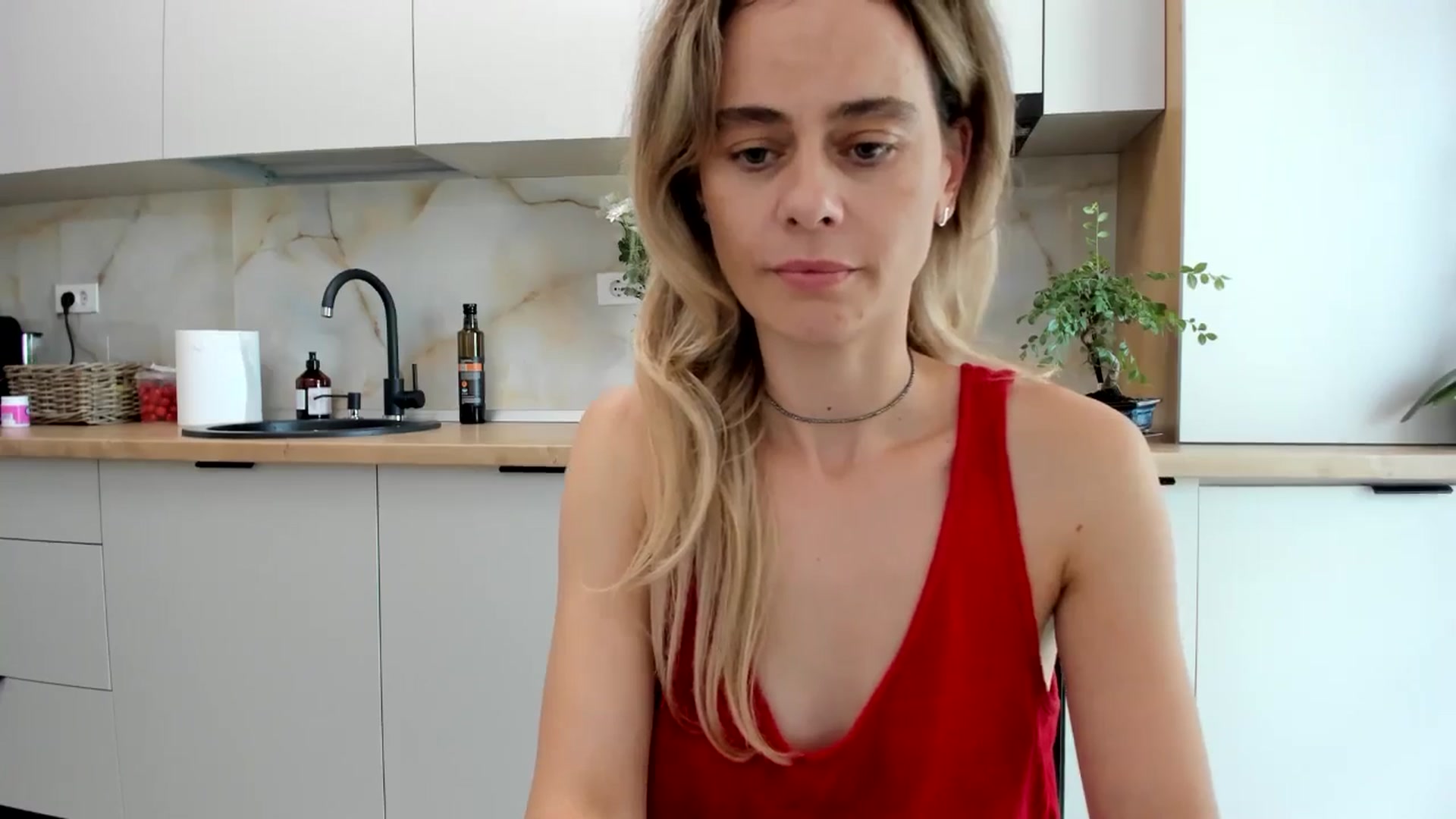 Gallery image thumbnail from DebbyPaige's myfreecams stream on, 09/12/2024, 13:30 image 10 of 20