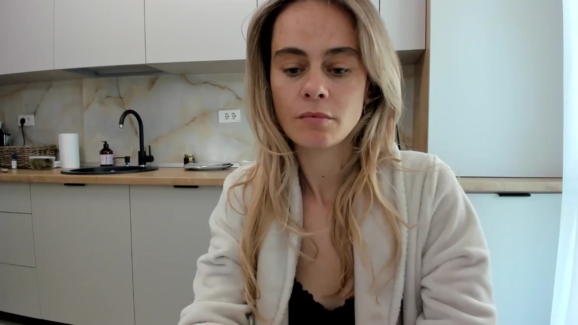 Gallery image thumbnail from DebbyPaige's myfreecams stream on, 09/23/2024, 13:19 image 1 of 20